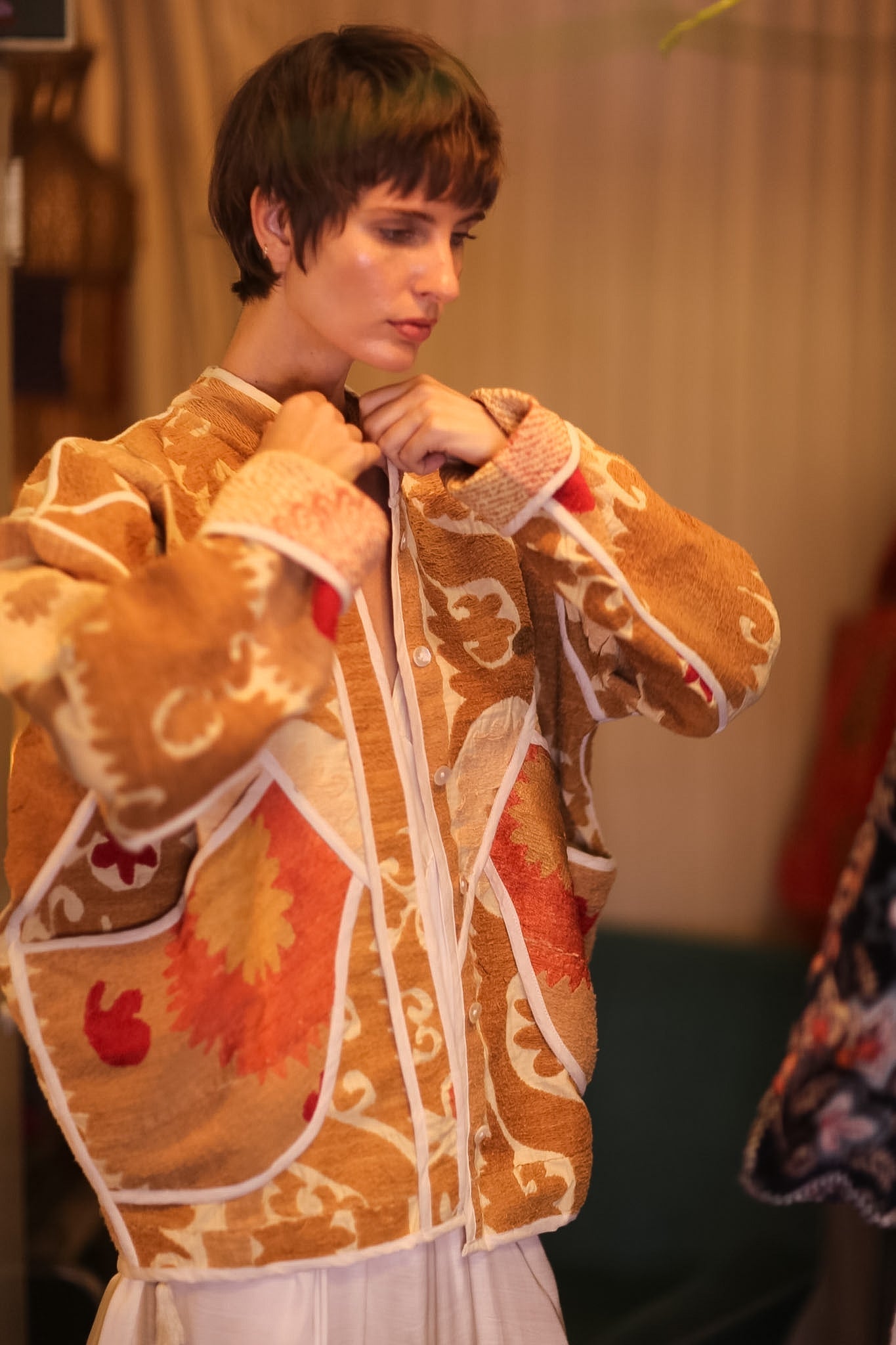 EMBROIDERED SUZANI JACKET FREHLING - MOMO STUDIO BERLIN - Berlin Concept Store - sustainable & ethical fashion