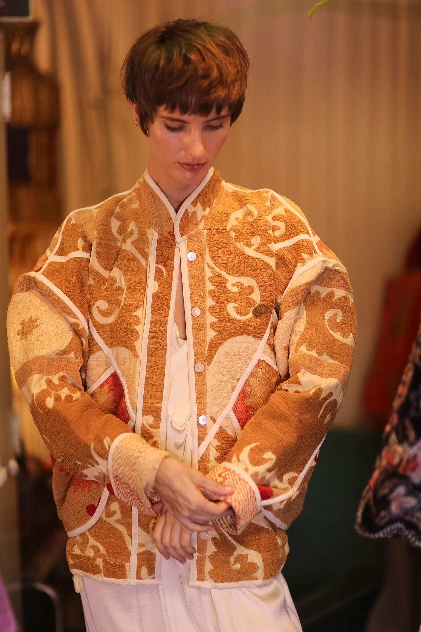 EMBROIDERED SUZANI JACKET FREHLING - MOMO STUDIO BERLIN - Berlin Concept Store - sustainable & ethical fashion