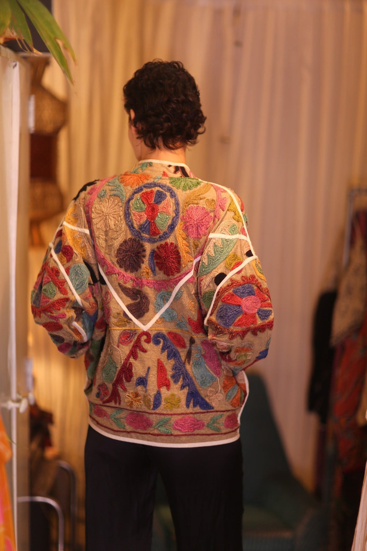 EMBROIDERED SUZANI JACKET HOLY - MOMO STUDIO BERLIN - Berlin Concept Store - sustainable & ethical fashion
