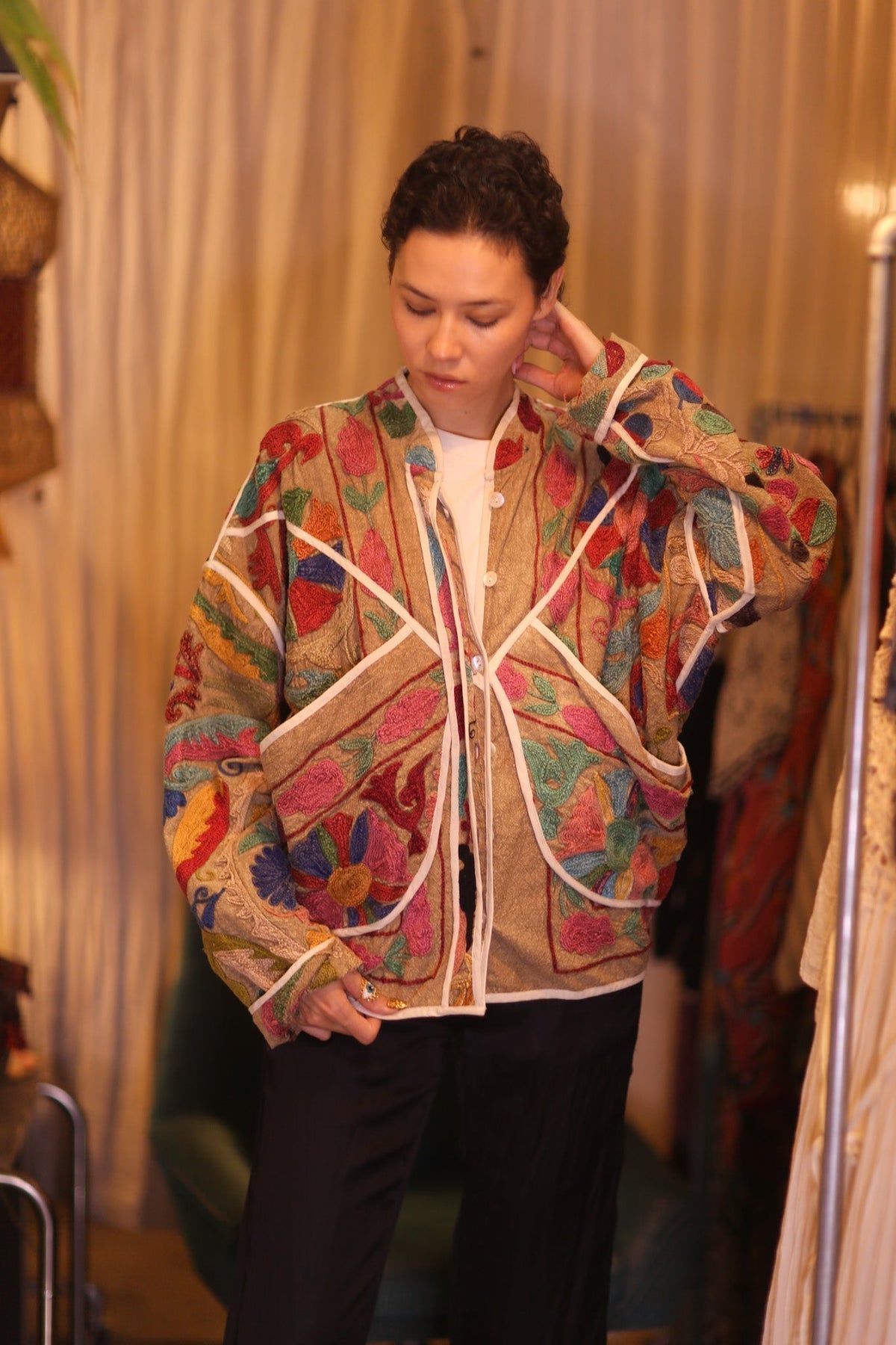 EMBROIDERED SUZANI JACKET HOLY - MOMO STUDIO BERLIN - Berlin Concept Store - sustainable & ethical fashion