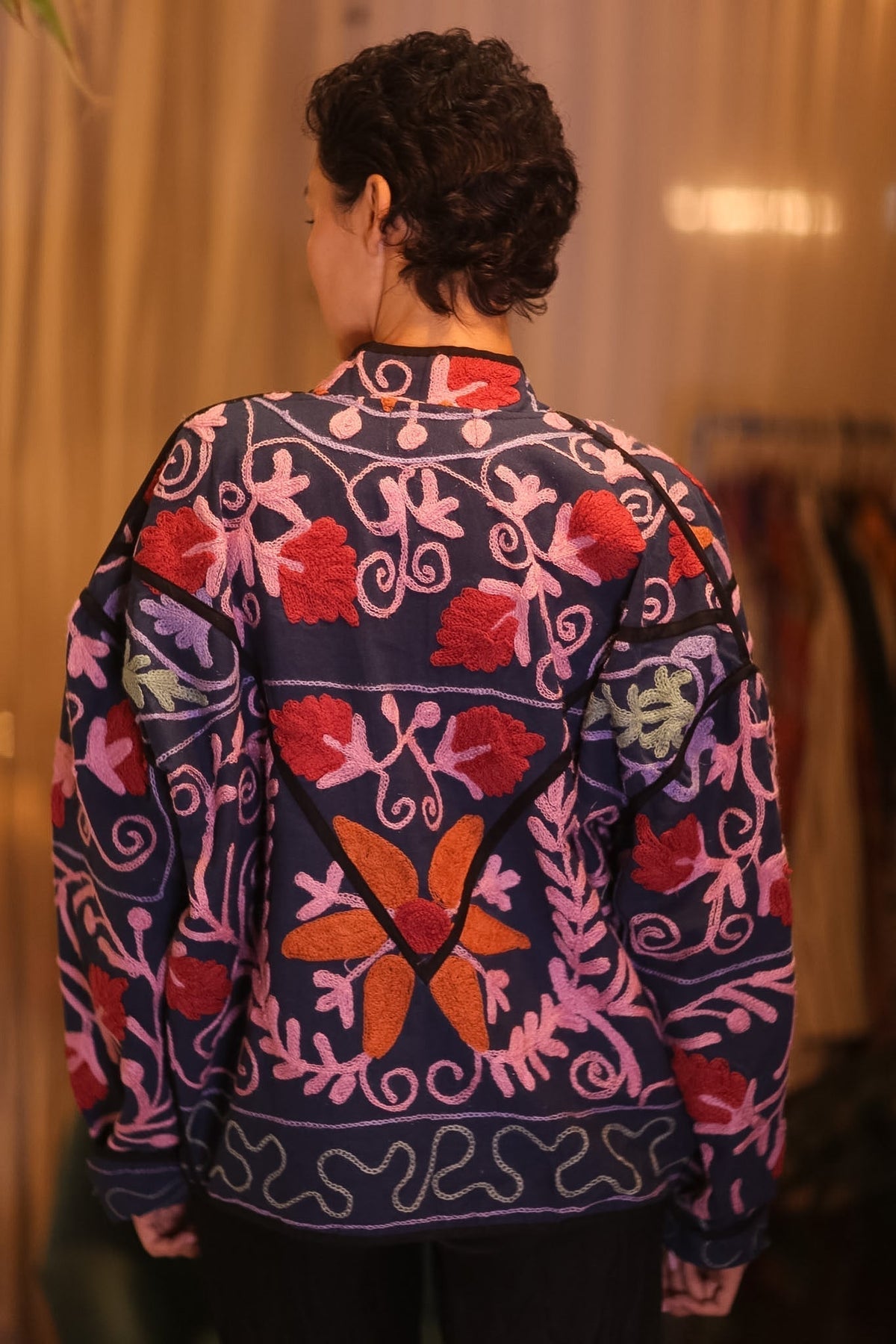 EMBROIDERED SUZANI JACKET JIM - MOMO STUDIO BERLIN - Berlin Concept Store - sustainable & ethical fashion