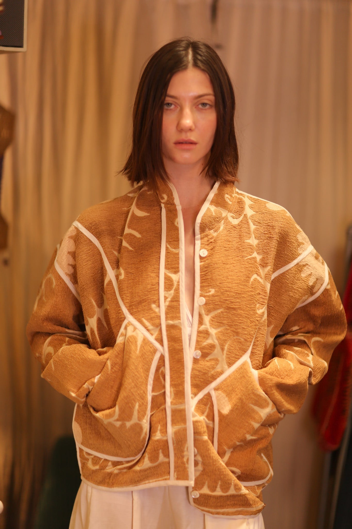 EMBROIDERED SUZANI JACKET LUCA - MOMO STUDIO BERLIN - Berlin Concept Store - sustainable & ethical fashion