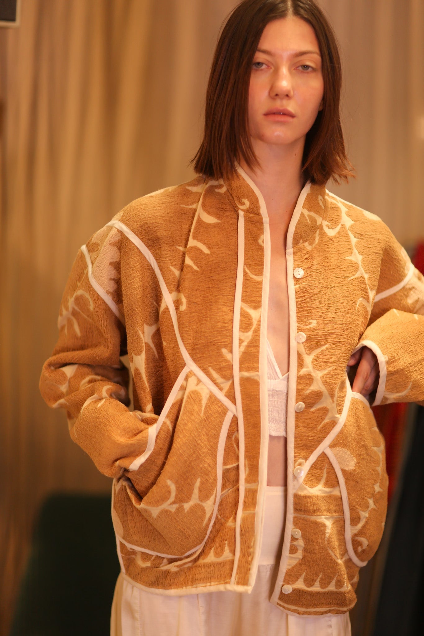EMBROIDERED SUZANI JACKET LUCA - MOMO STUDIO BERLIN - Berlin Concept Store - sustainable & ethical fashion