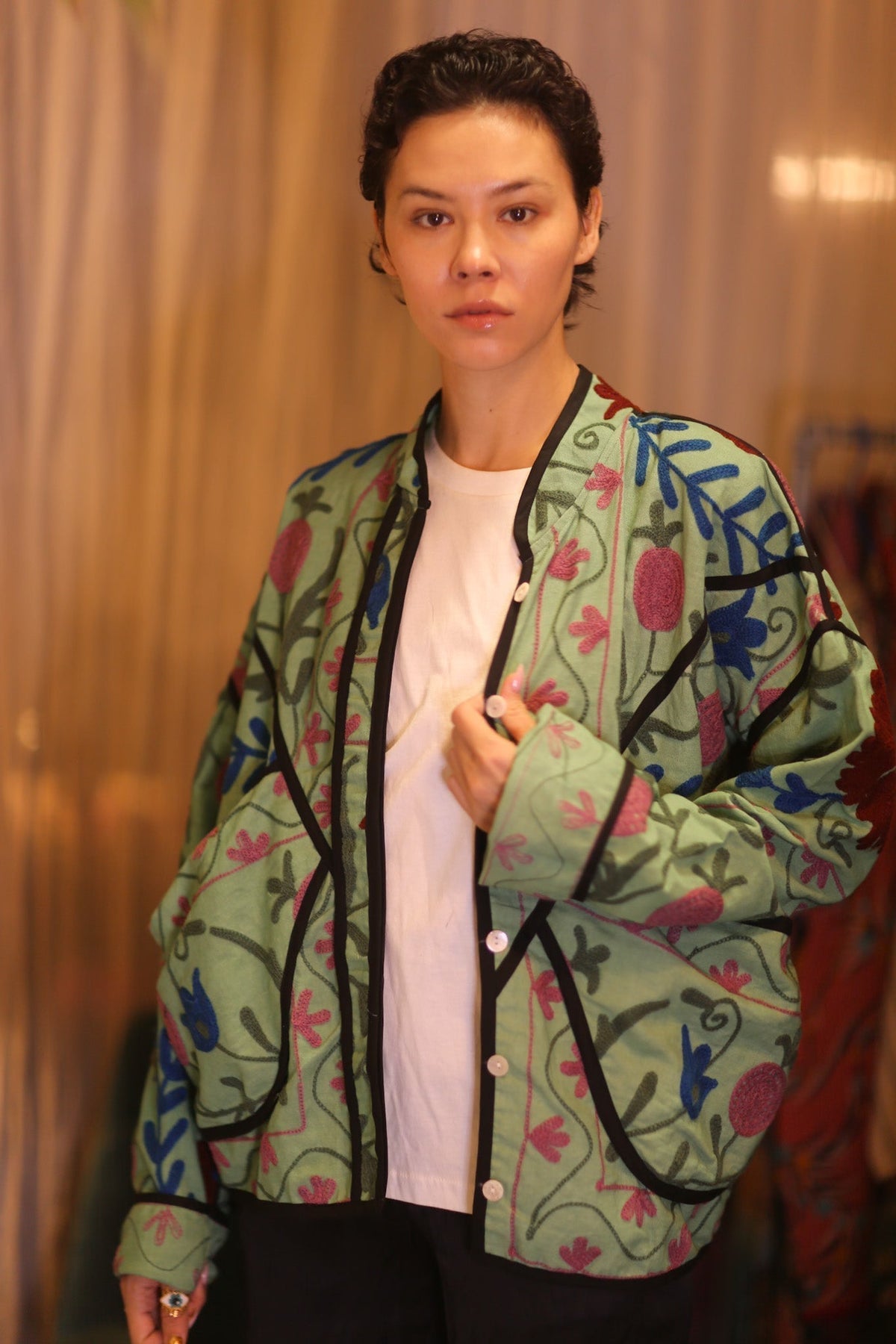 EMBROIDERED SUZANI JACKET MINA - MOMO STUDIO BERLIN - Berlin Concept Store - sustainable & ethical fashion