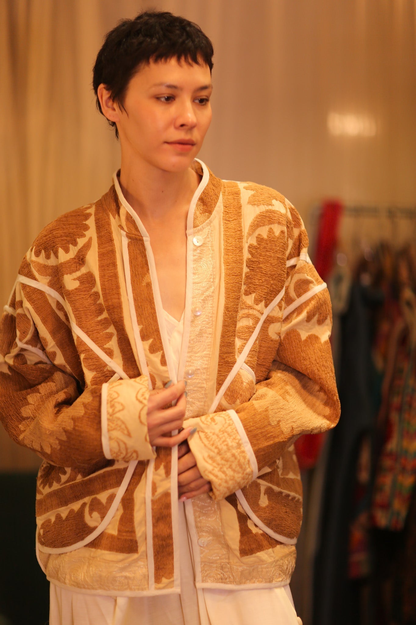 EMBROIDERED SUZANI JACKET PDIN - MOMO STUDIO BERLIN - Berlin Concept Store - sustainable & ethical fashion