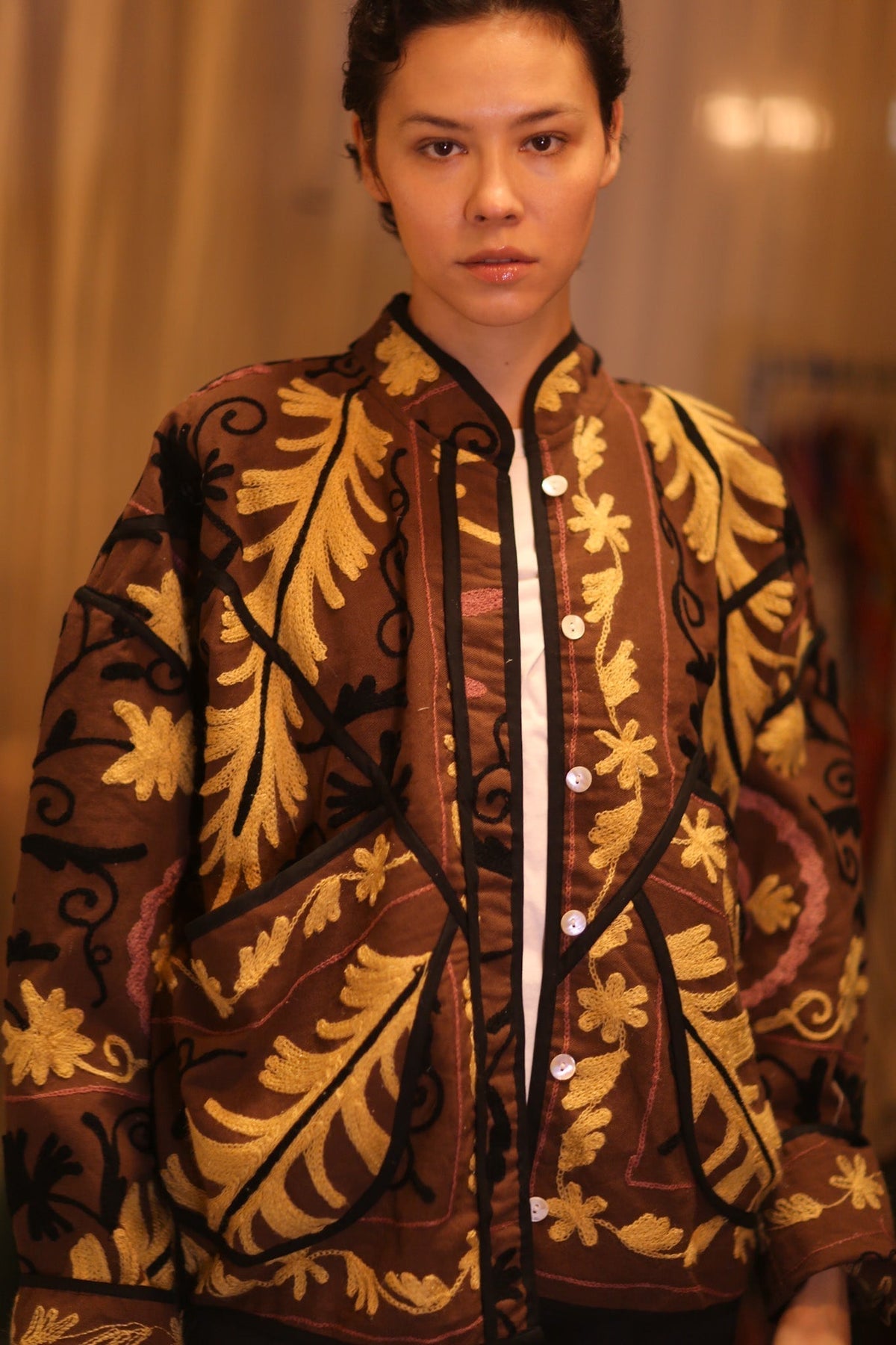 EMBROIDERED SUZANI JACKET SANA - MOMO STUDIO BERLIN - Berlin Concept Store - sustainable & ethical fashion