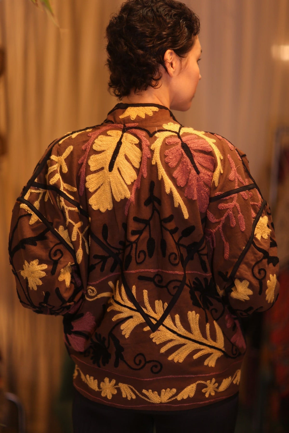 EMBROIDERED SUZANI JACKET SANA - MOMO STUDIO BERLIN - Berlin Concept Store - sustainable & ethical fashion