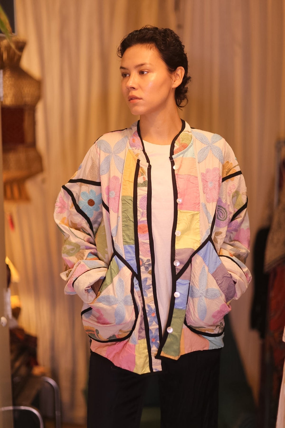 EMBROIDERED SUZANI JACKET THETTANT - MOMO STUDIO BERLIN - Berlin Concept Store - sustainable & ethical fashion