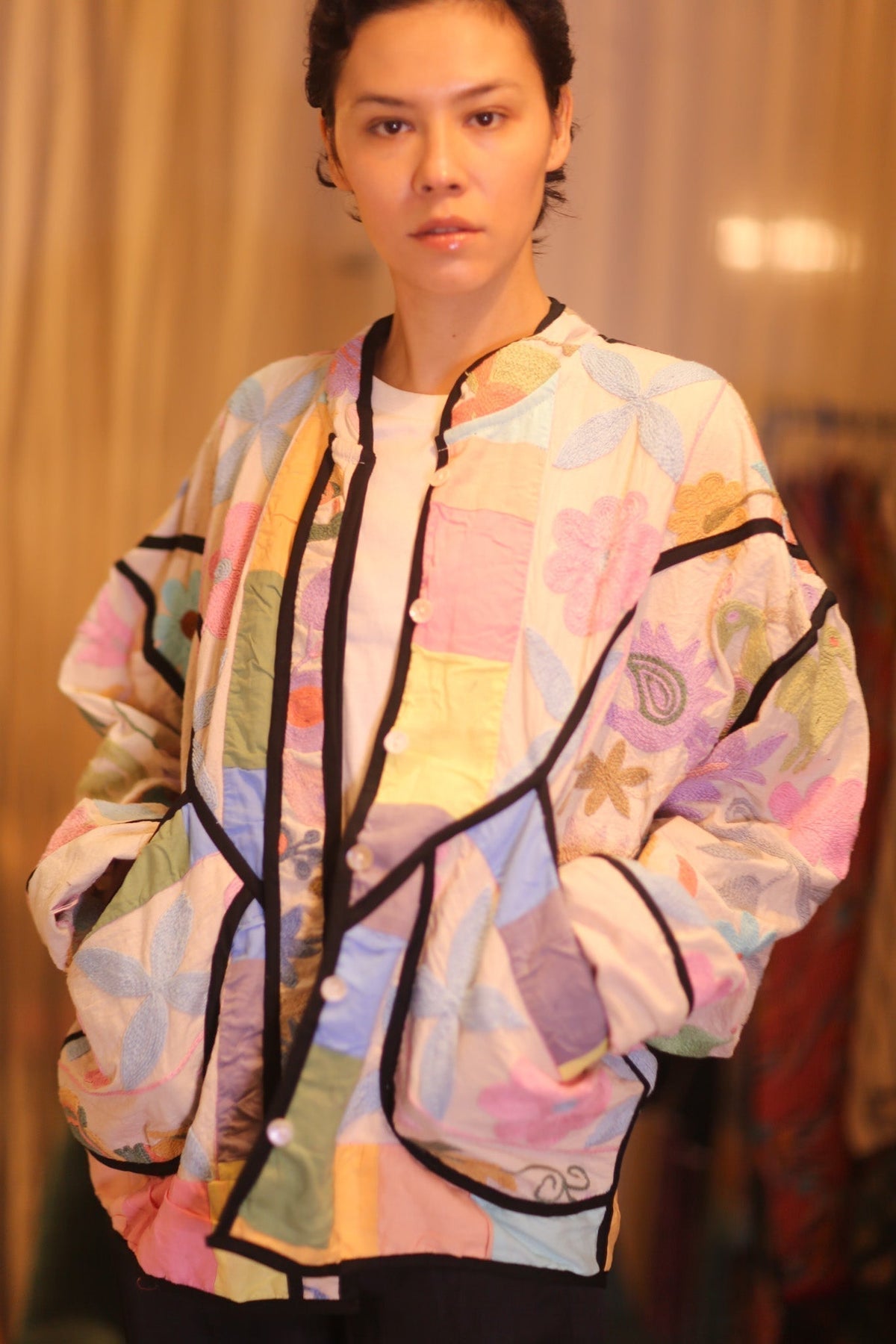 EMBROIDERED SUZANI JACKET THETTANT - MOMO STUDIO BERLIN - Berlin Concept Store - sustainable & ethical fashion
