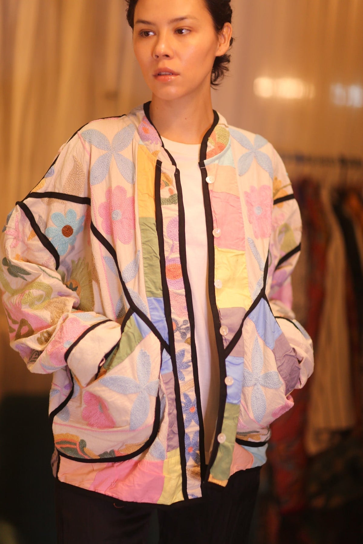 EMBROIDERED SUZANI JACKET THETTANT - MOMO STUDIO BERLIN - Berlin Concept Store - sustainable & ethical fashion