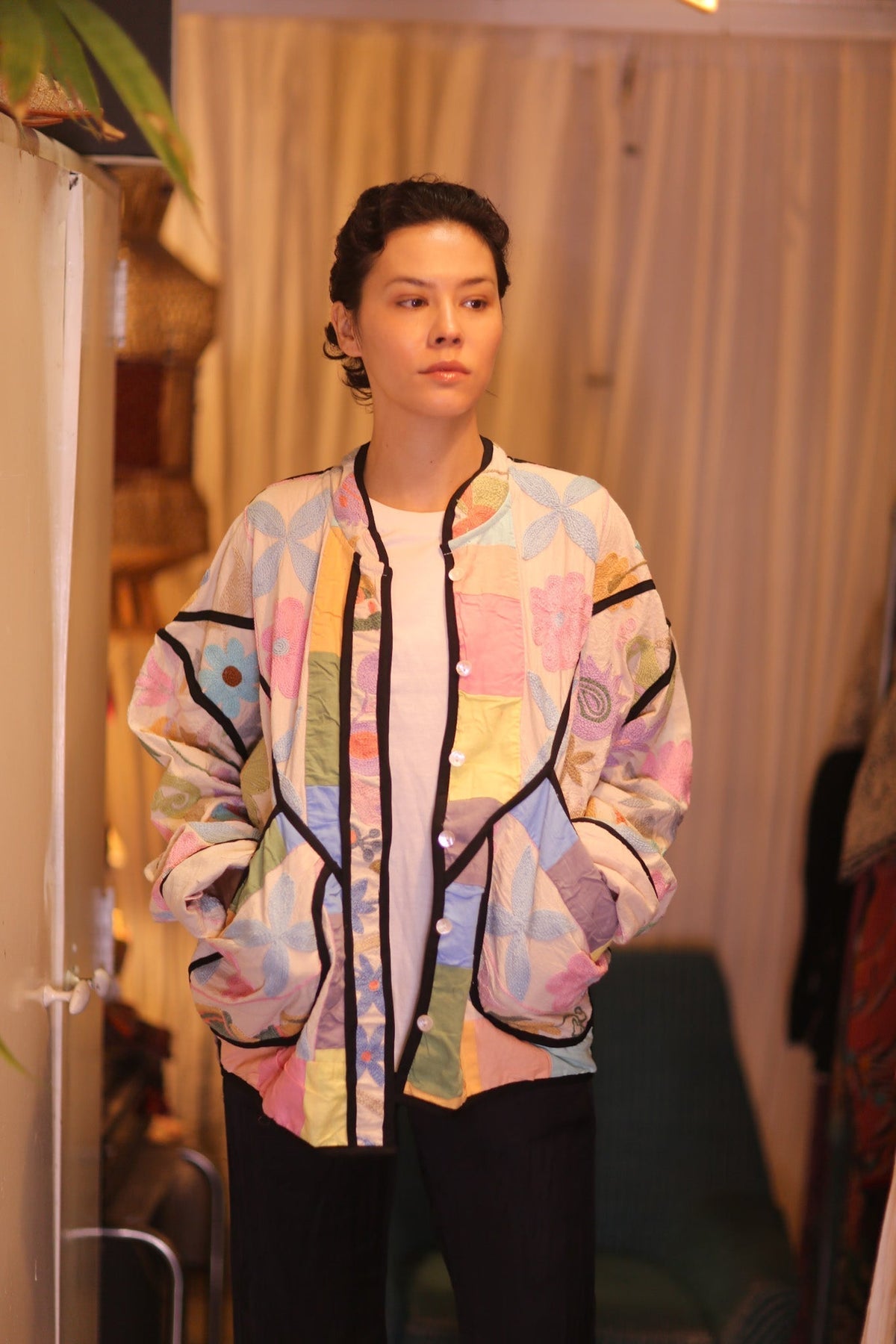 EMBROIDERED SUZANI JACKET THETTANT - MOMO STUDIO BERLIN - Berlin Concept Store - sustainable & ethical fashion