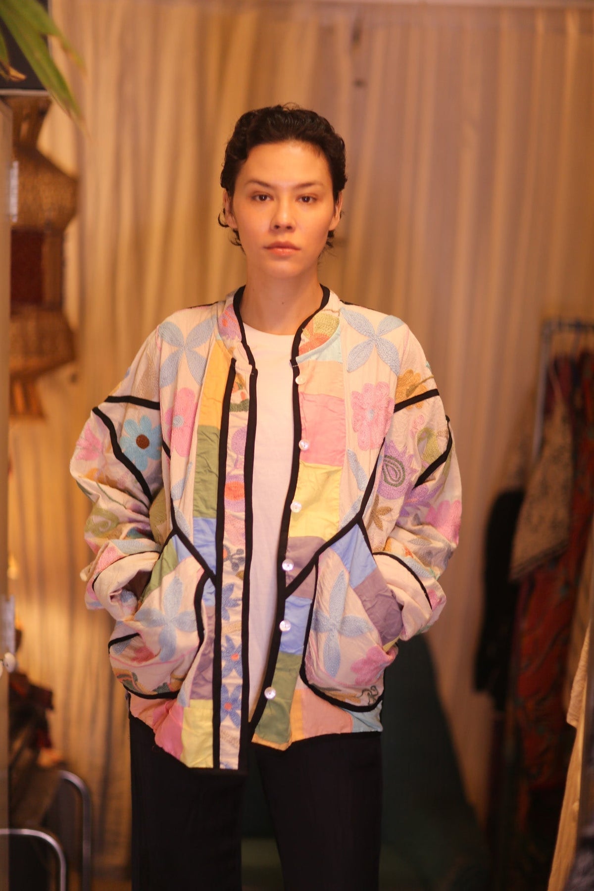 EMBROIDERED SUZANI JACKET THETTANT - MOMO STUDIO BERLIN - Berlin Concept Store - sustainable & ethical fashion