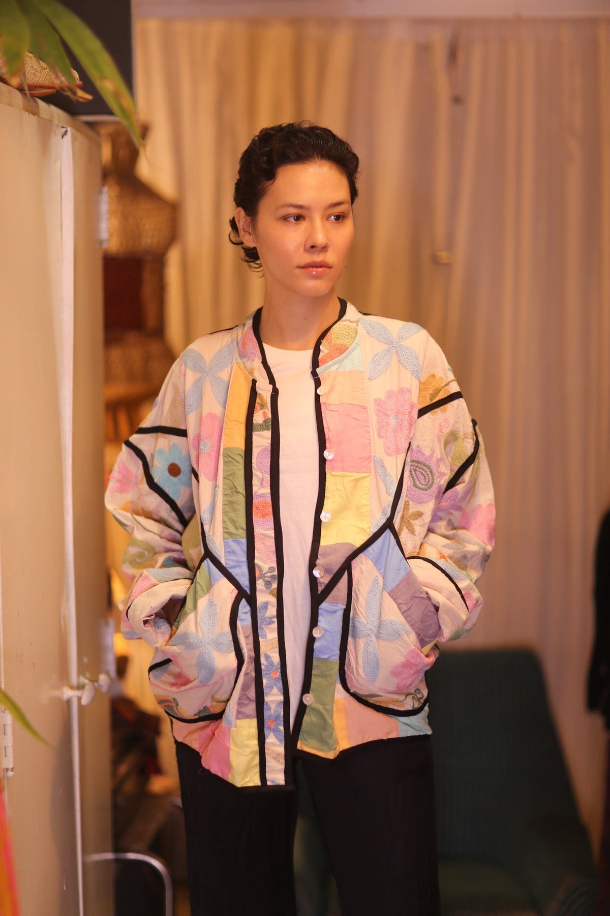 EMBROIDERED SUZANI JACKET THETTANT - MOMO STUDIO BERLIN - Berlin Concept Store - sustainable & ethical fashion