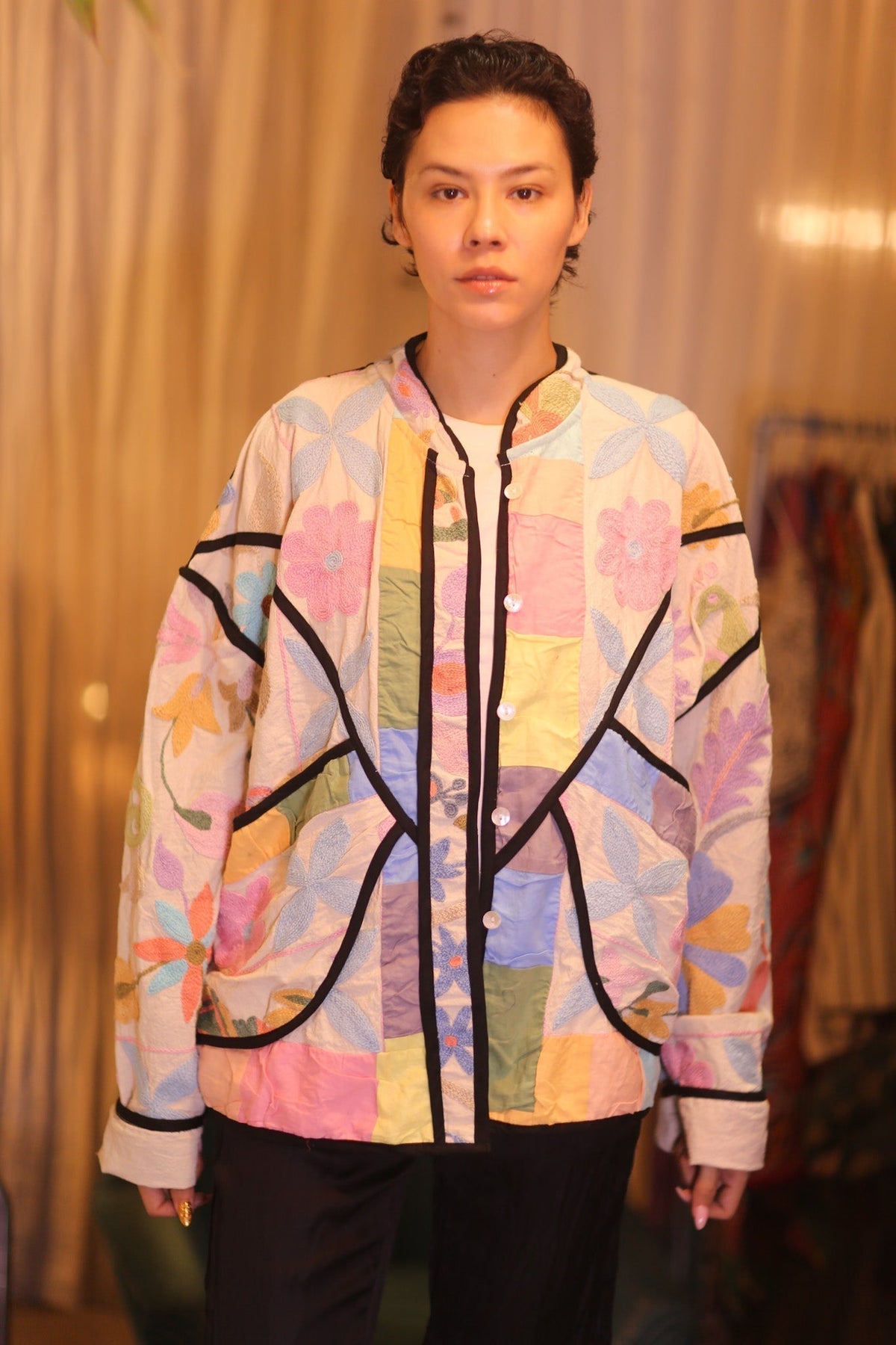 EMBROIDERED SUZANI JACKET THETTANT - MOMO STUDIO BERLIN - Berlin Concept Store - sustainable & ethical fashion