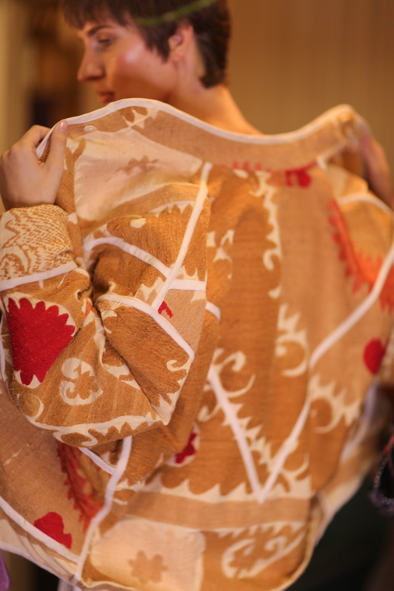 EMBROIDERED SUZANI JACKET ZARINA - MOMO STUDIO BERLIN - Berlin Concept Store - sustainable & ethical fashion