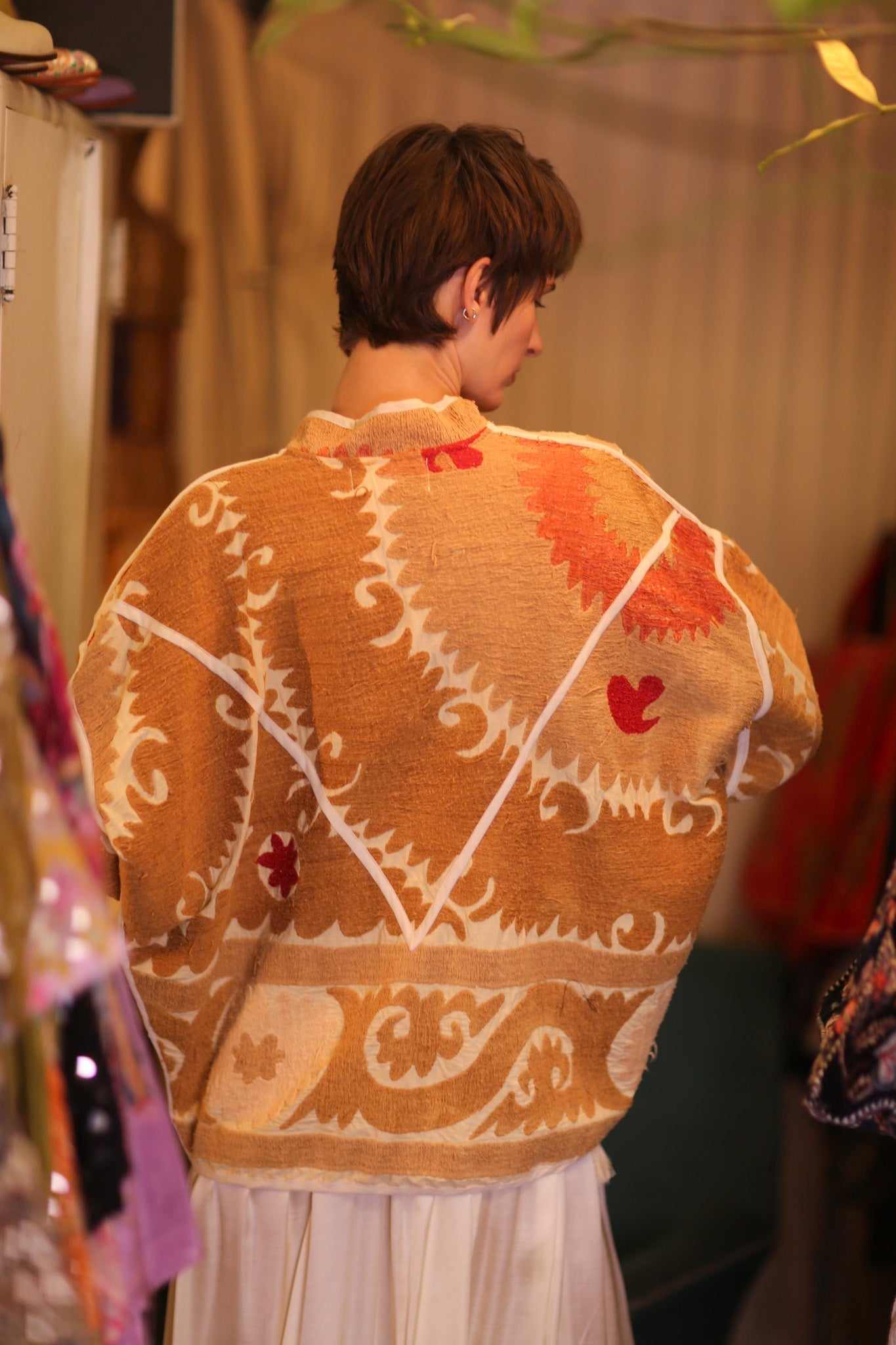 EMBROIDERED SUZANI JACKET ZARINA - MOMO STUDIO BERLIN - Berlin Concept Store - sustainable & ethical fashion