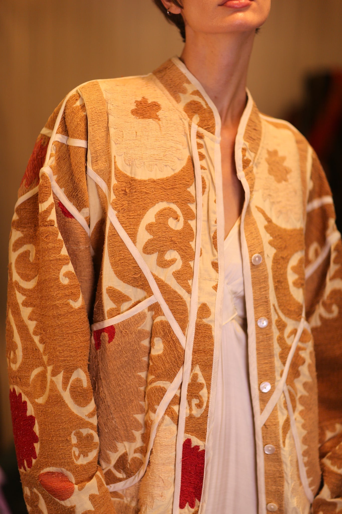 EMBROIDERED SUZANI JACKET ZARINA - MOMO STUDIO BERLIN - Berlin Concept Store - sustainable & ethical fashion