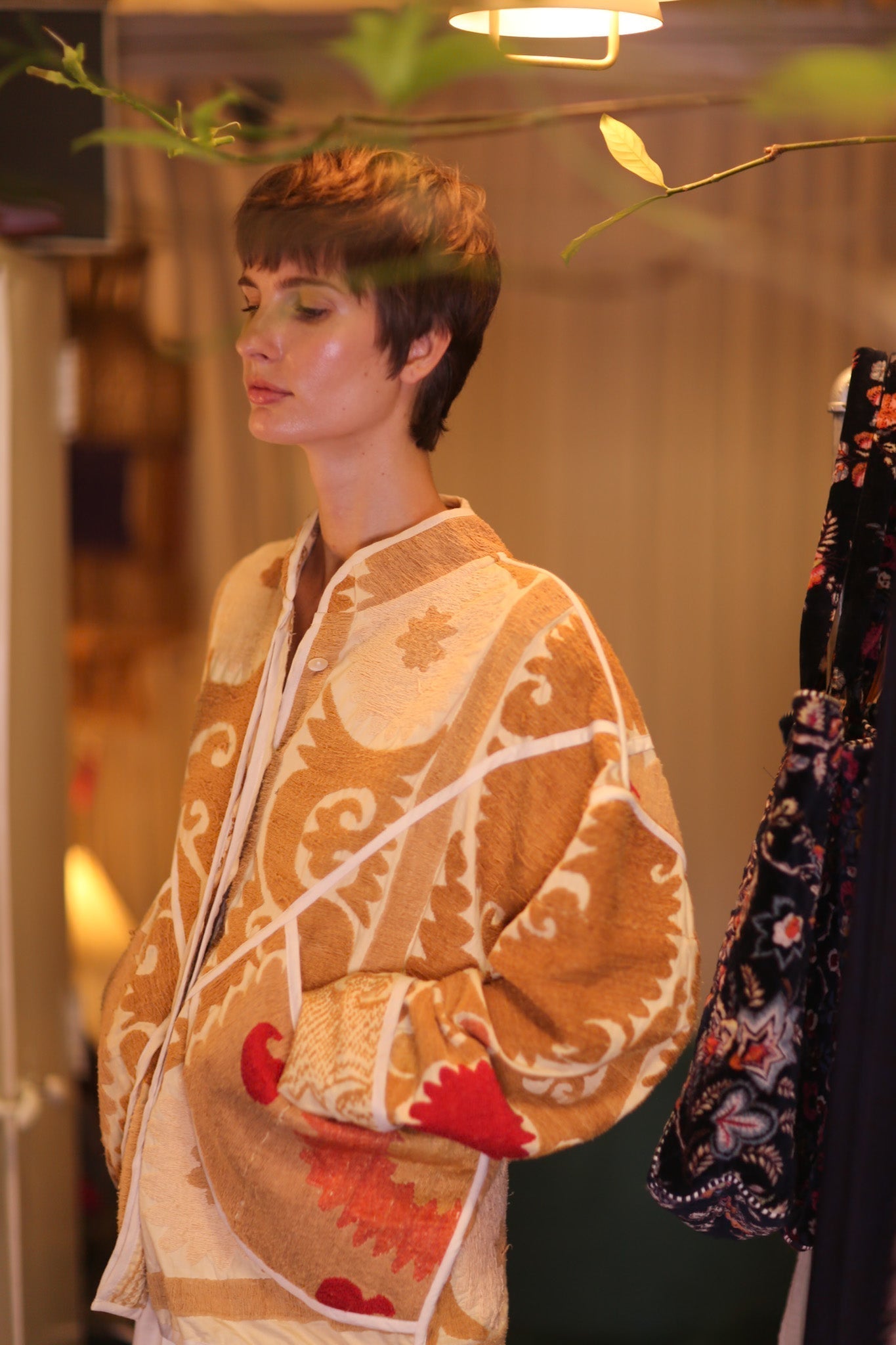 EMBROIDERED SUZANI JACKET ZARINA - MOMO STUDIO BERLIN - Berlin Concept Store - sustainable & ethical fashion