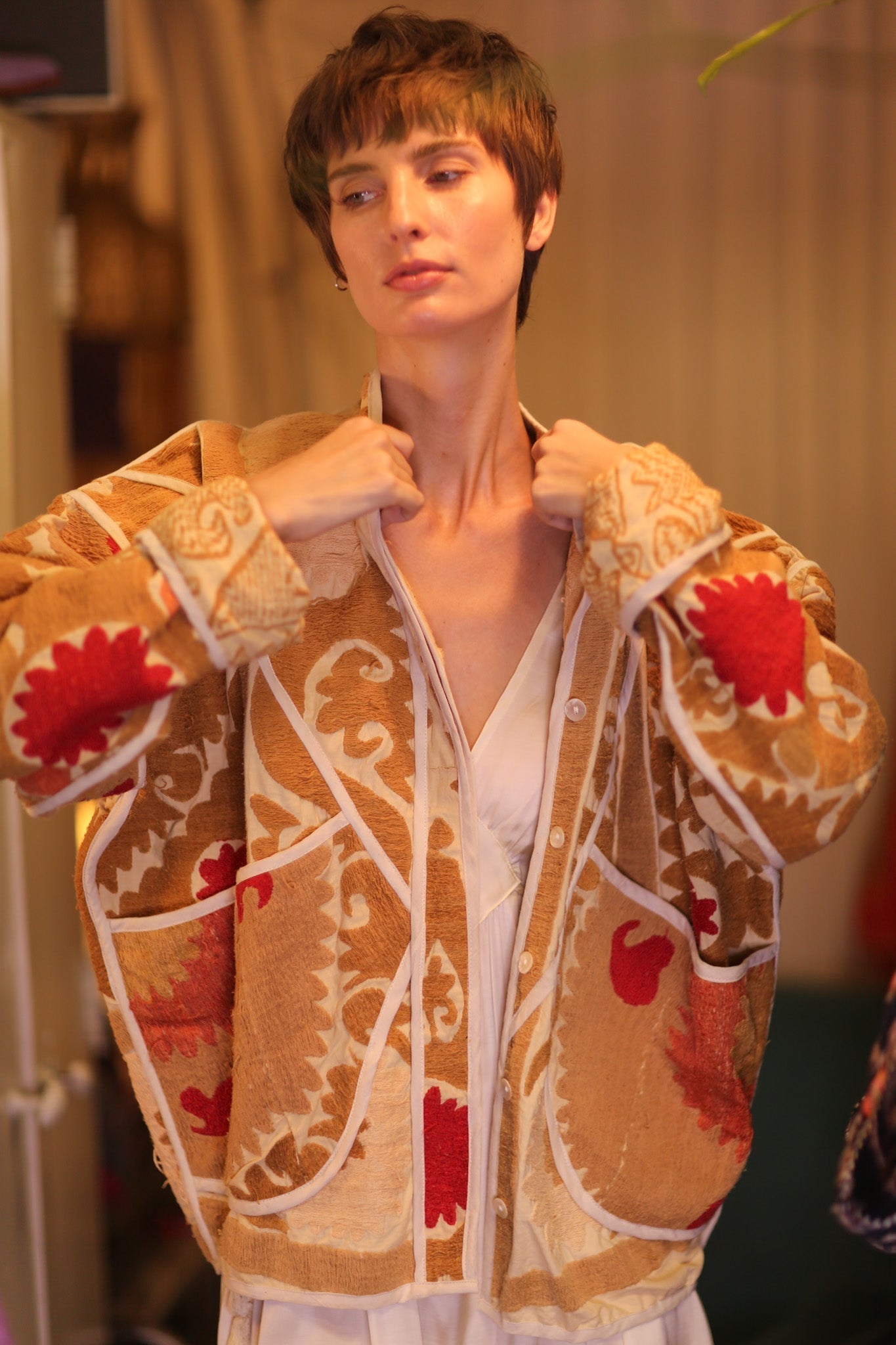 EMBROIDERED SUZANI JACKET ZARINA - MOMO STUDIO BERLIN - Berlin Concept Store - sustainable & ethical fashion
