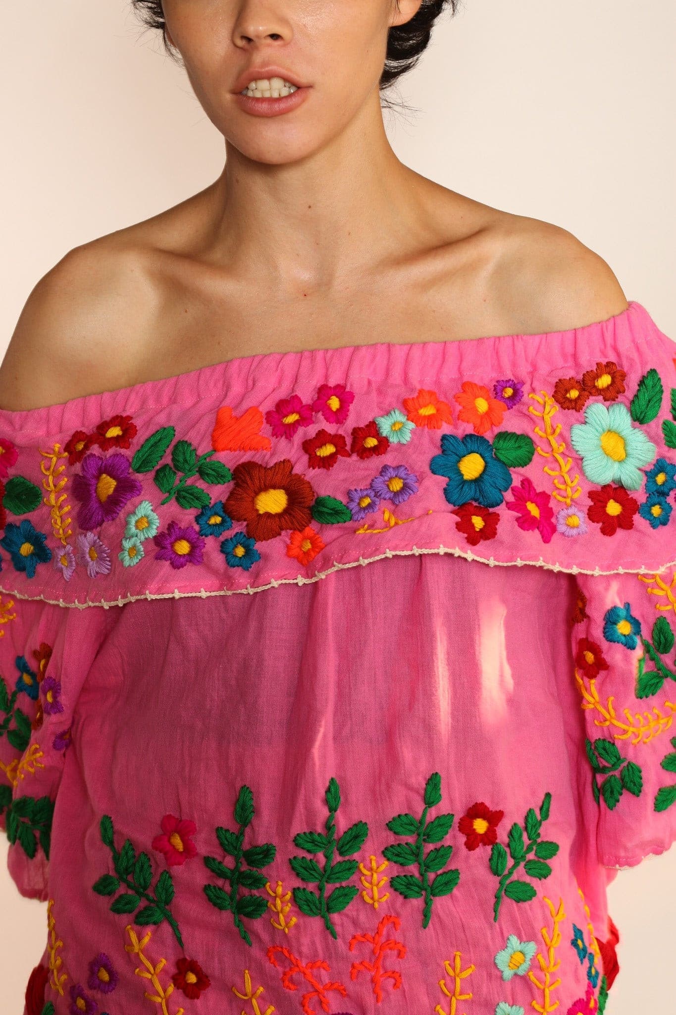 EMBROIDERED TOP SARAH - MOMO STUDIO BERLIN - Berlin Concept Store - sustainable & ethical fashion