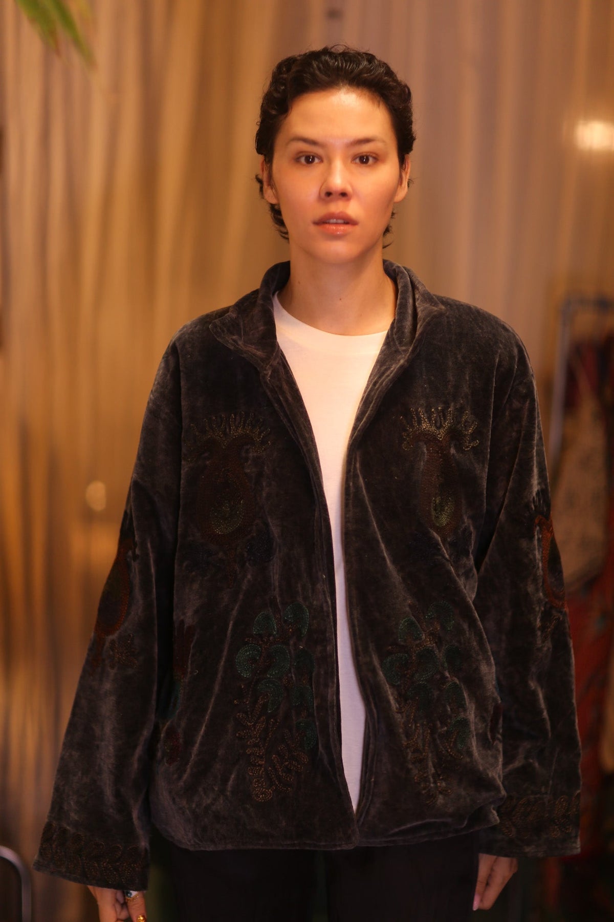 EMBROIDERED VELVET COAT JACKET JESSI - MOMO STUDIO BERLIN - Berlin Concept Store - sustainable & ethical fashion