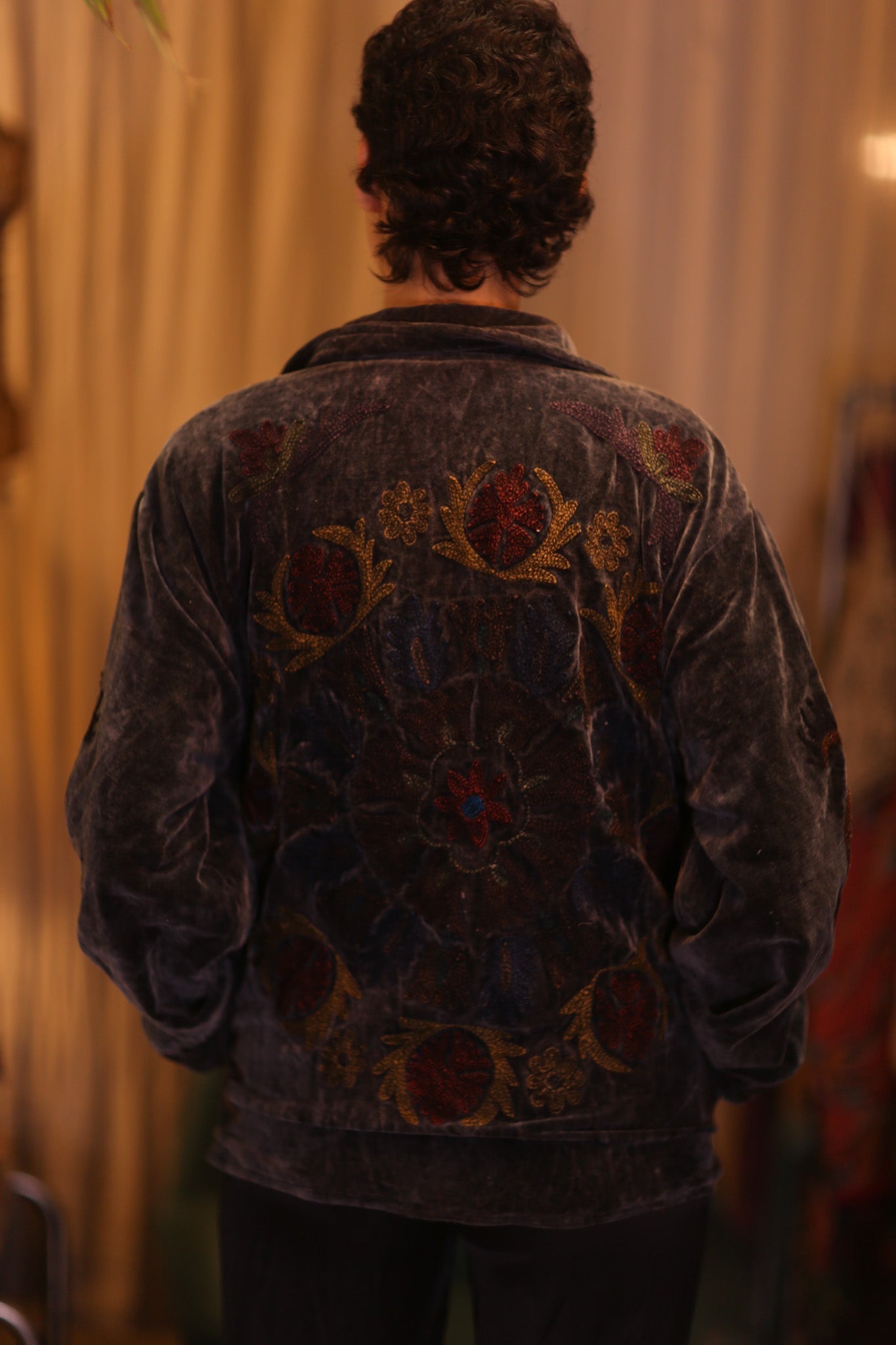 EMBROIDERED VELVET COAT JESSI - BANGKOK TAILOR CLOTHING STORE - HANDMADE CLOTHING