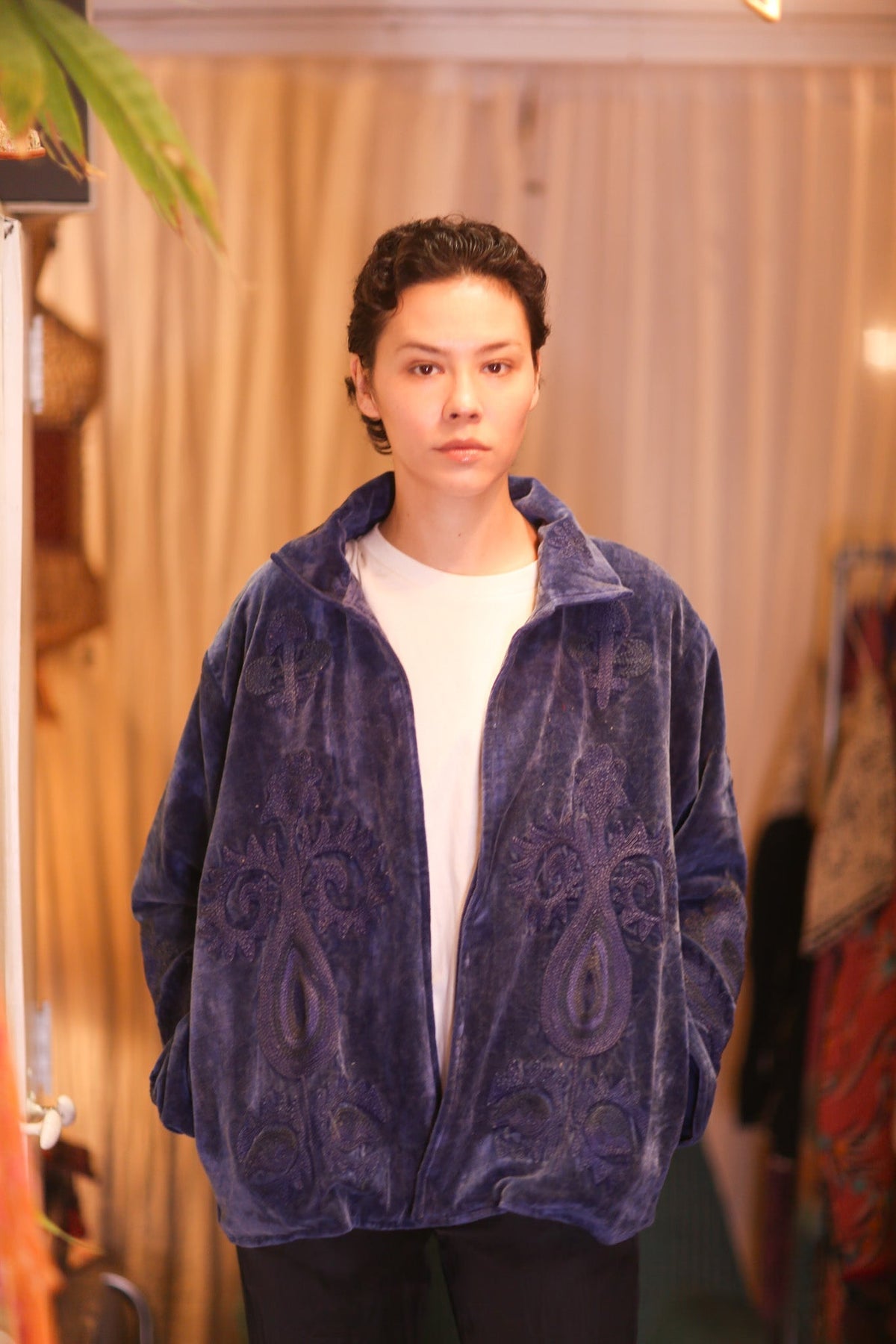 EMBROIDERED VELVET JACKET CHAE - MOMO STUDIO BERLIN - Berlin Concept Store - sustainable & ethical fashion