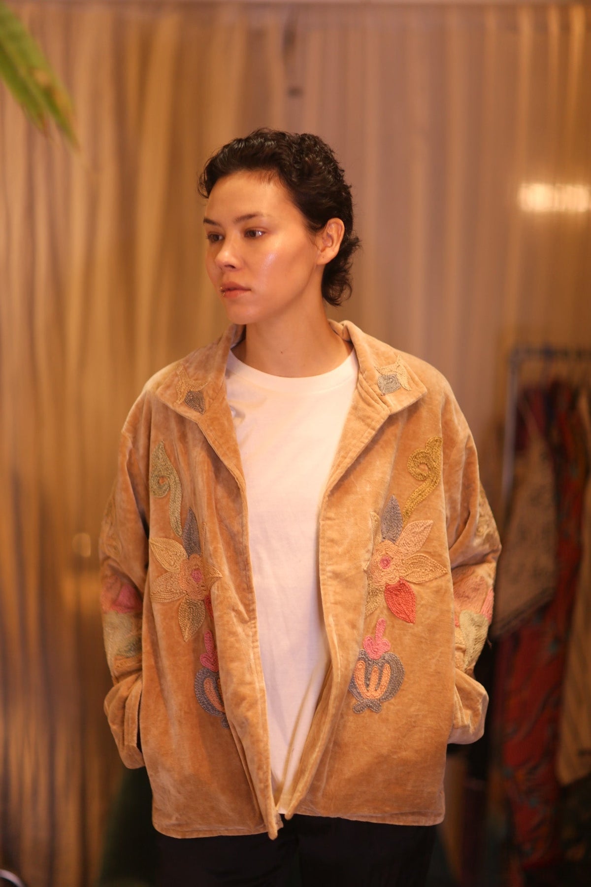 EMBROIDERED VELVET JACKET CHAO - MOMO STUDIO BERLIN - Berlin Concept Store - sustainable & ethical fashion