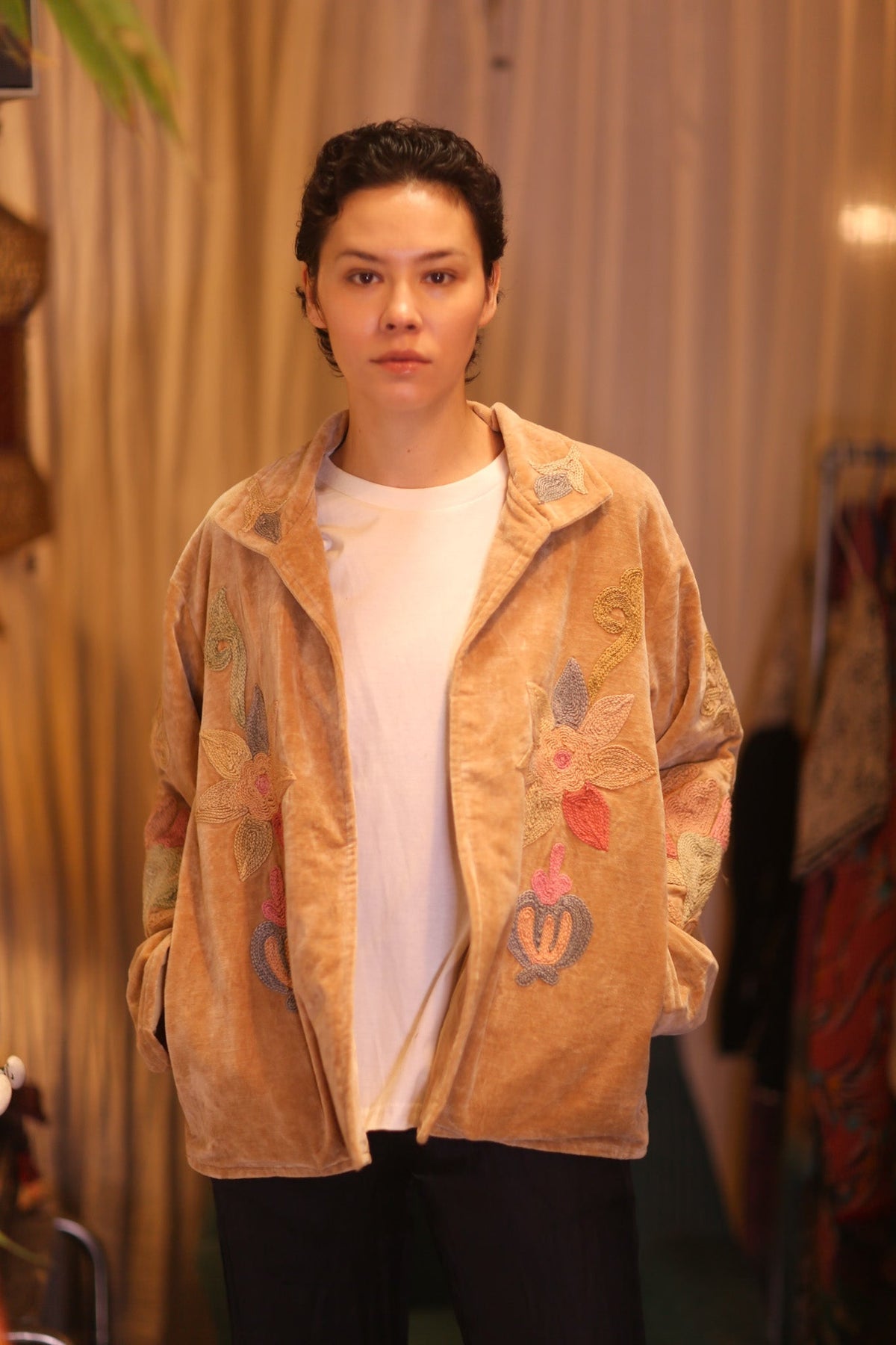 EMBROIDERED VELVET JACKET CHAO - MOMO STUDIO BERLIN - Berlin Concept Store - sustainable & ethical fashion