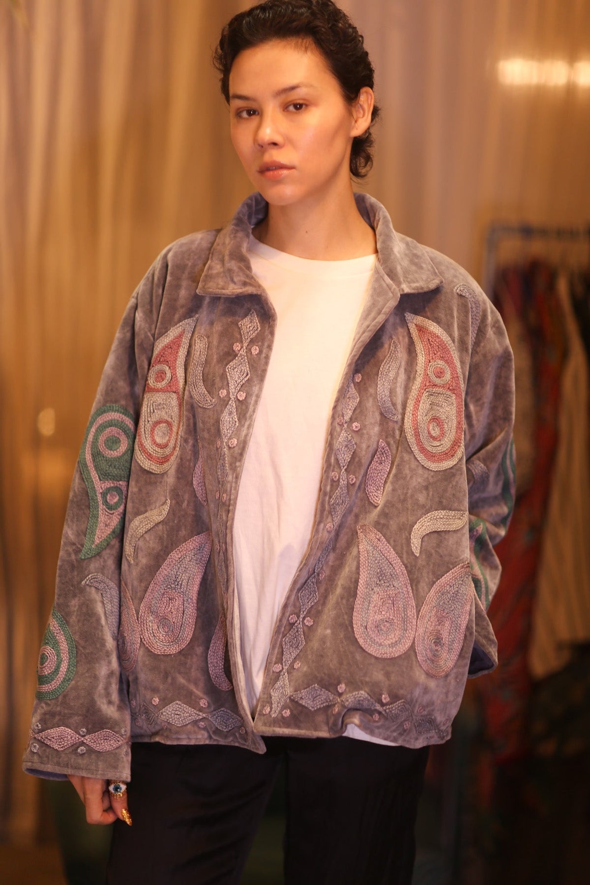 EMBROIDERED VELVET JACKET DHU - MOMO STUDIO BERLIN - Berlin Concept Store - sustainable & ethical fashion