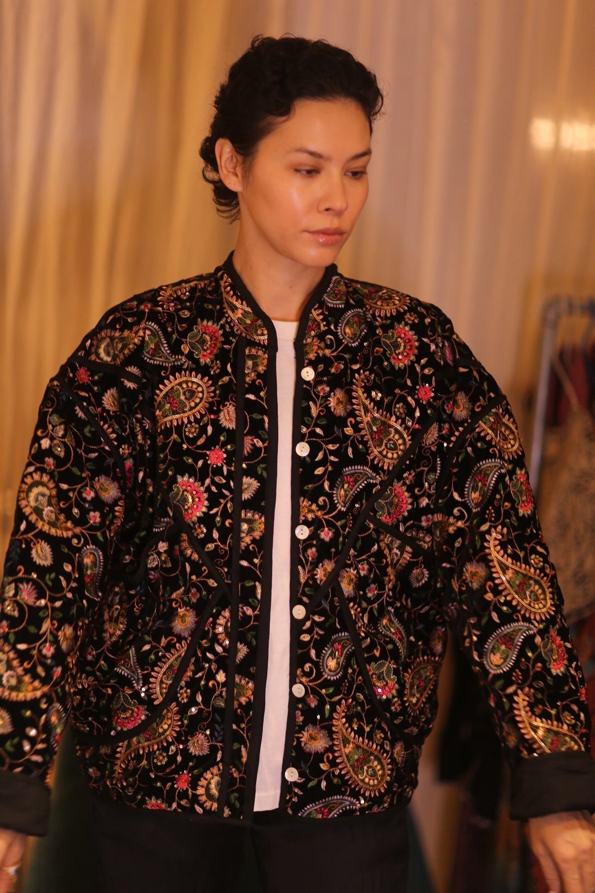 EMBROIDERED VELVET JACKET HYO - MOMO STUDIO BERLIN - Berlin Concept Store - sustainable & ethical fashion