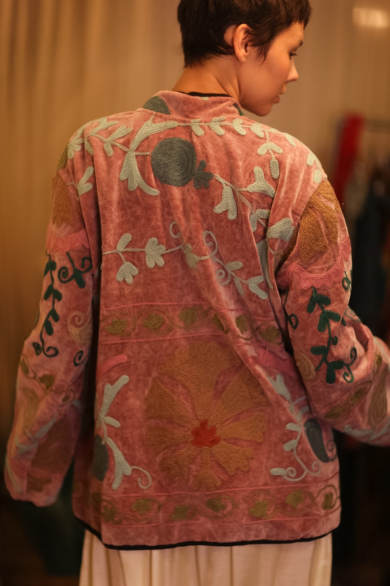 EMBROIDERED VELVET JACKET LADA - MOMO STUDIO BERLIN - Berlin Concept Store - sustainable & ethical fashion