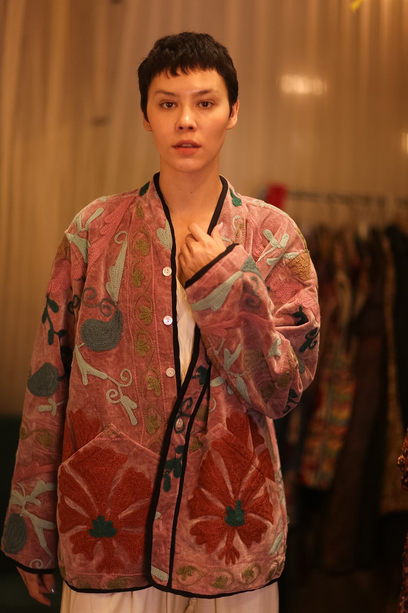 EMBROIDERED VELVET JACKET LADA - MOMO STUDIO BERLIN - Berlin Concept Store - sustainable & ethical fashion