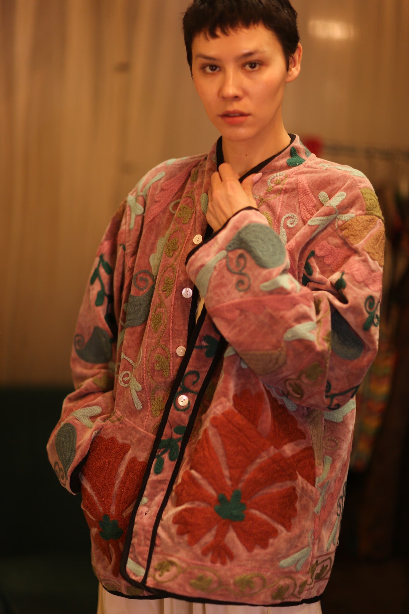EMBROIDERED VELVET JACKET LADA - MOMO STUDIO BERLIN - Berlin Concept Store - sustainable & ethical fashion