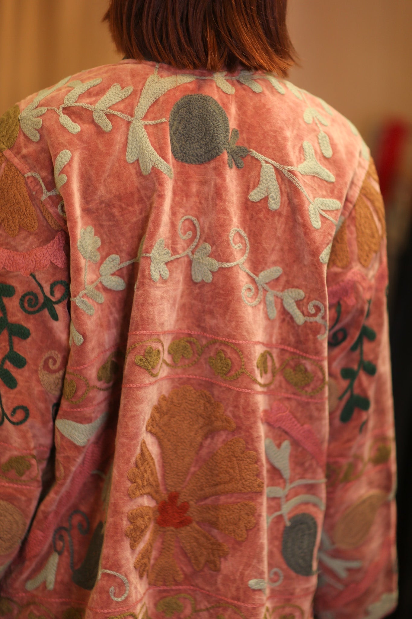 EMBROIDERED VELVET JACKET SAUNG - MOMO STUDIO BERLIN - Berlin Concept Store - sustainable & ethical fashion