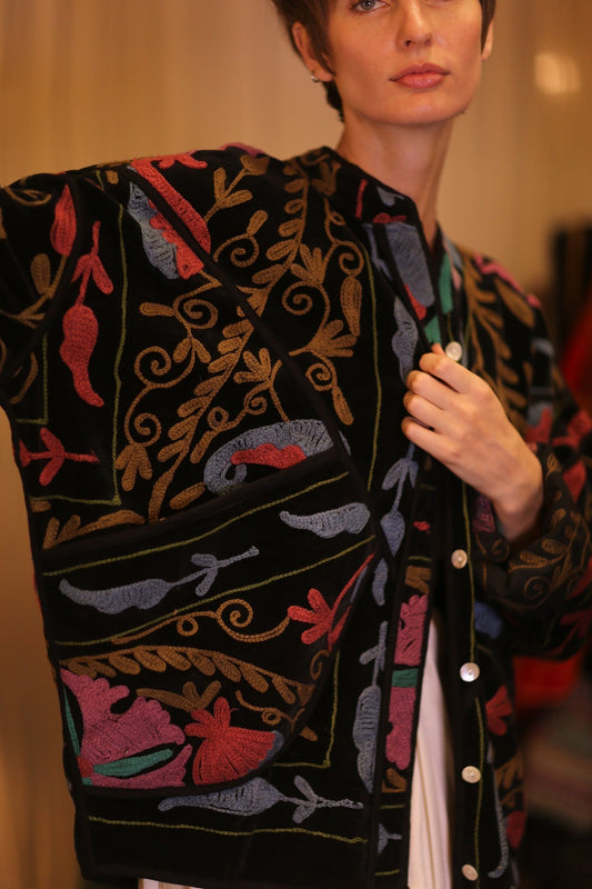 EMBROIDERED VELVET JACKET VIVID - MOMO STUDIO BERLIN - Berlin Concept Store - sustainable & ethical fashion