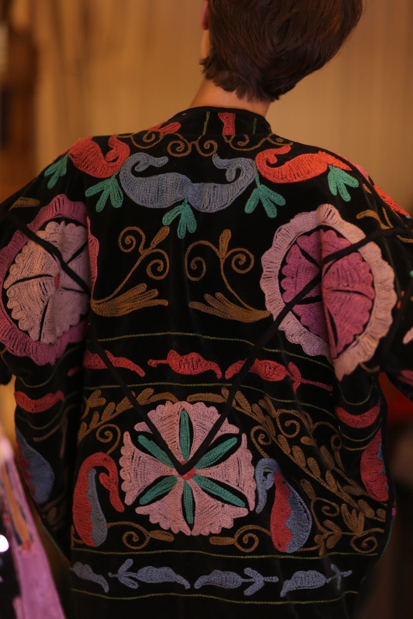 EMBROIDERED VELVET JACKET VIVID - MOMO STUDIO BERLIN - Berlin Concept Store - sustainable & ethical fashion