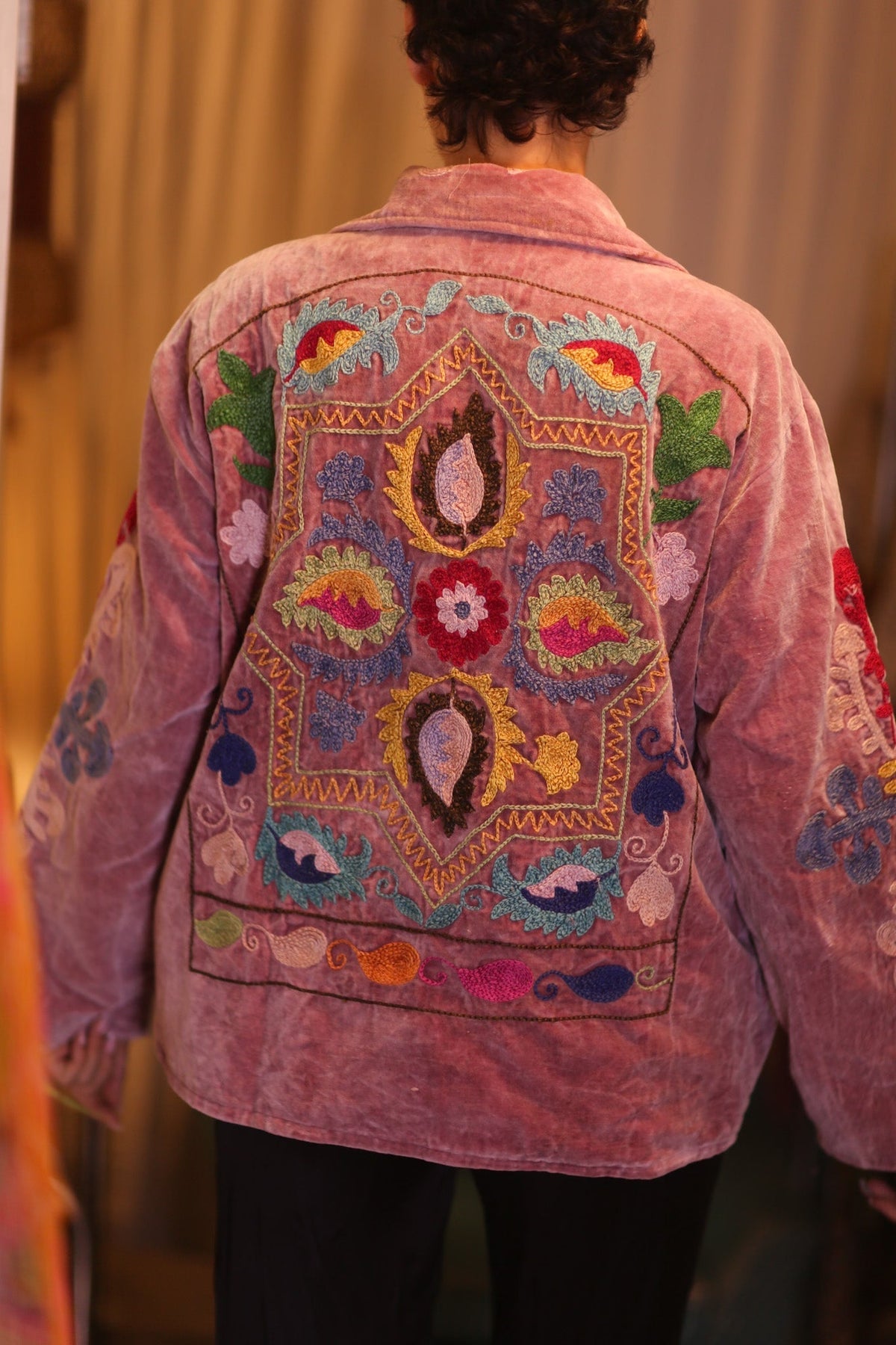 EMBROIDERED VELVET JACKET YEON - MOMO STUDIO BERLIN - Berlin Concept Store - sustainable & ethical fashion