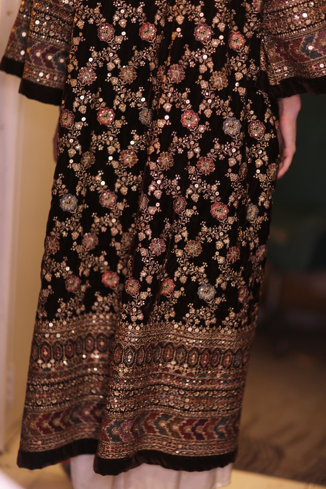 EMBROIDERED VELVET KIMONO COAT MELNU - MOMO STUDIO BERLIN - Berlin Concept Store - sustainable & ethical fashion