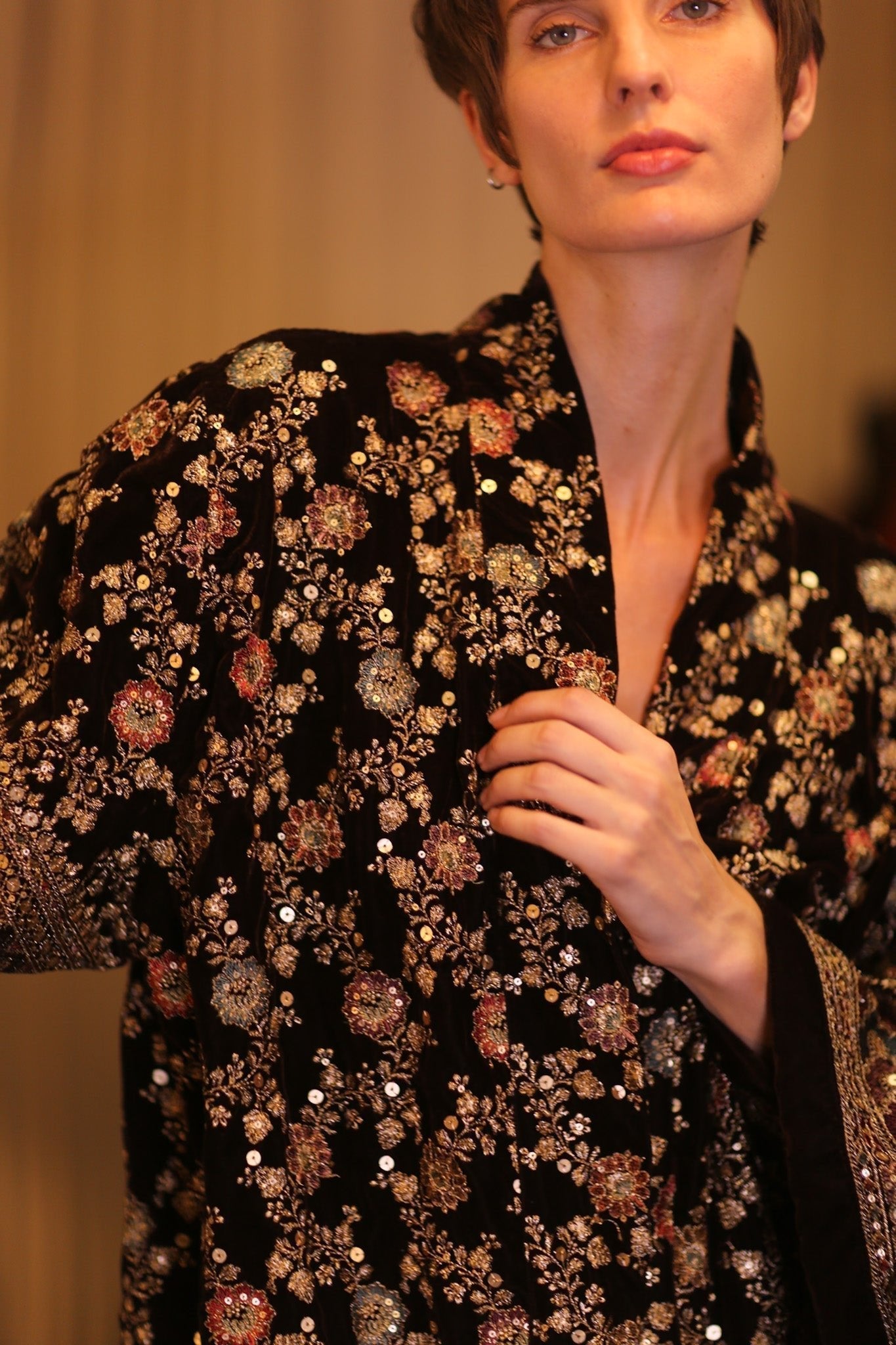 EMBROIDERED VELVET KIMONO COAT MELNU - MOMO STUDIO BERLIN - Berlin Concept Store - sustainable & ethical fashion