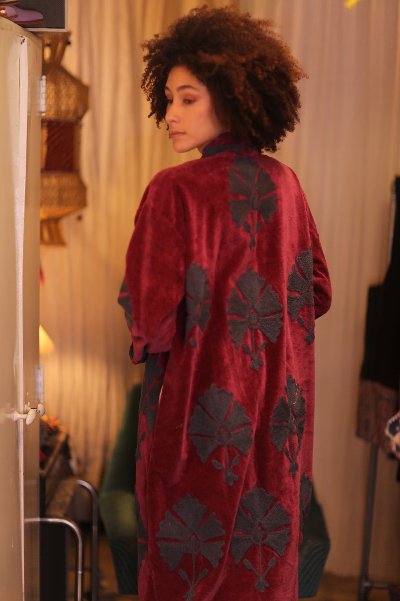 EMBROIDERED VELVET LONG COAT MISCHAK NFAI - MOMO STUDIO BERLIN - Berlin Concept Store - sustainable & ethical fashion