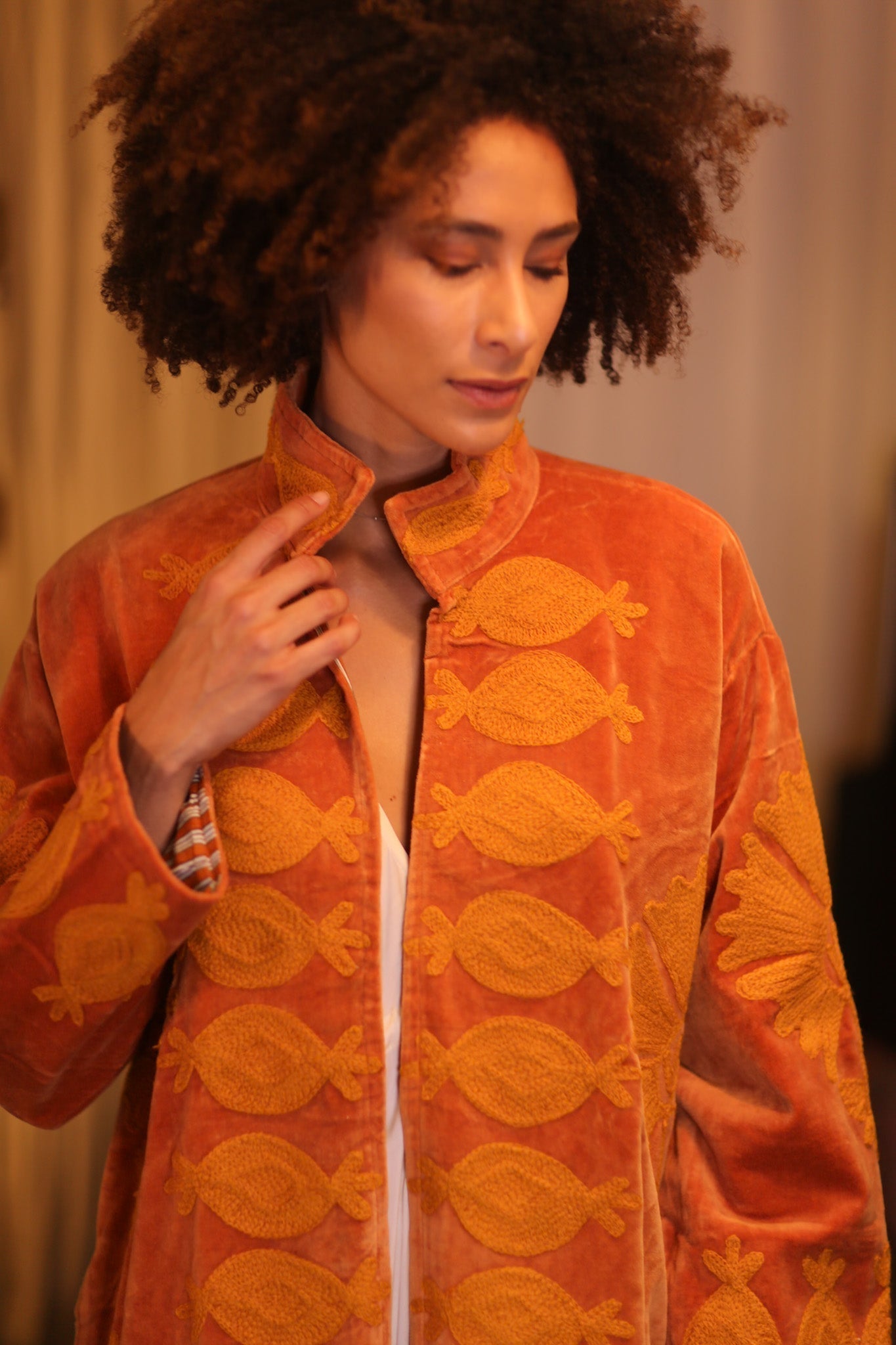 EMBROIDERED VELVET LONG COAT MISCHAL PDIN - MOMO STUDIO BERLIN - Berlin Concept Store - sustainable & ethical fashion