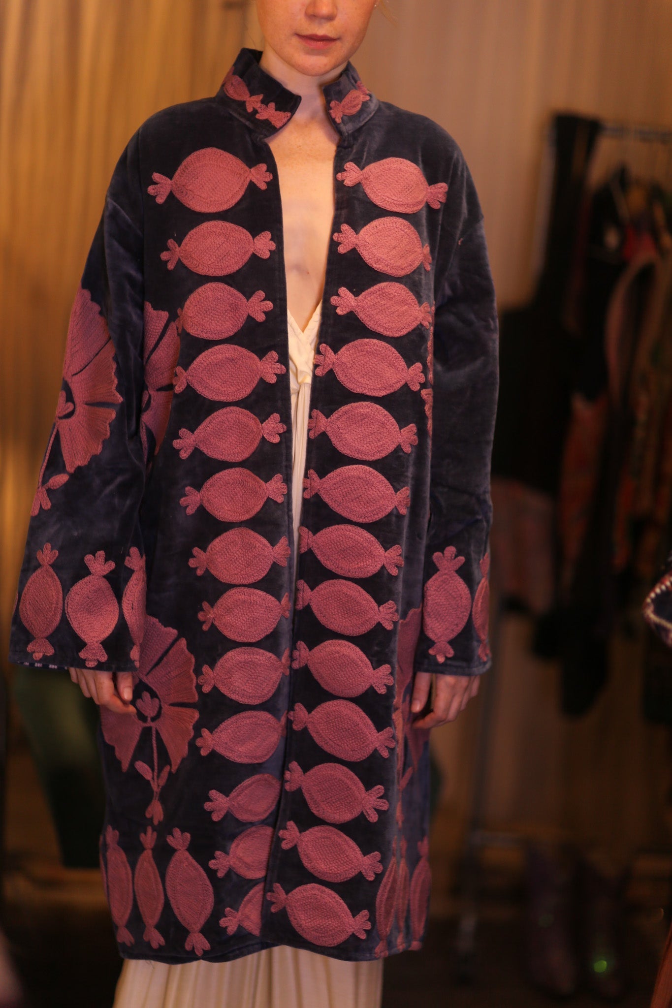 EMBROIDERED VELVET LONG COAT MISCHKA BAYDAR - MOMO STUDIO BERLIN - Berlin Concept Store - sustainable & ethical fashion