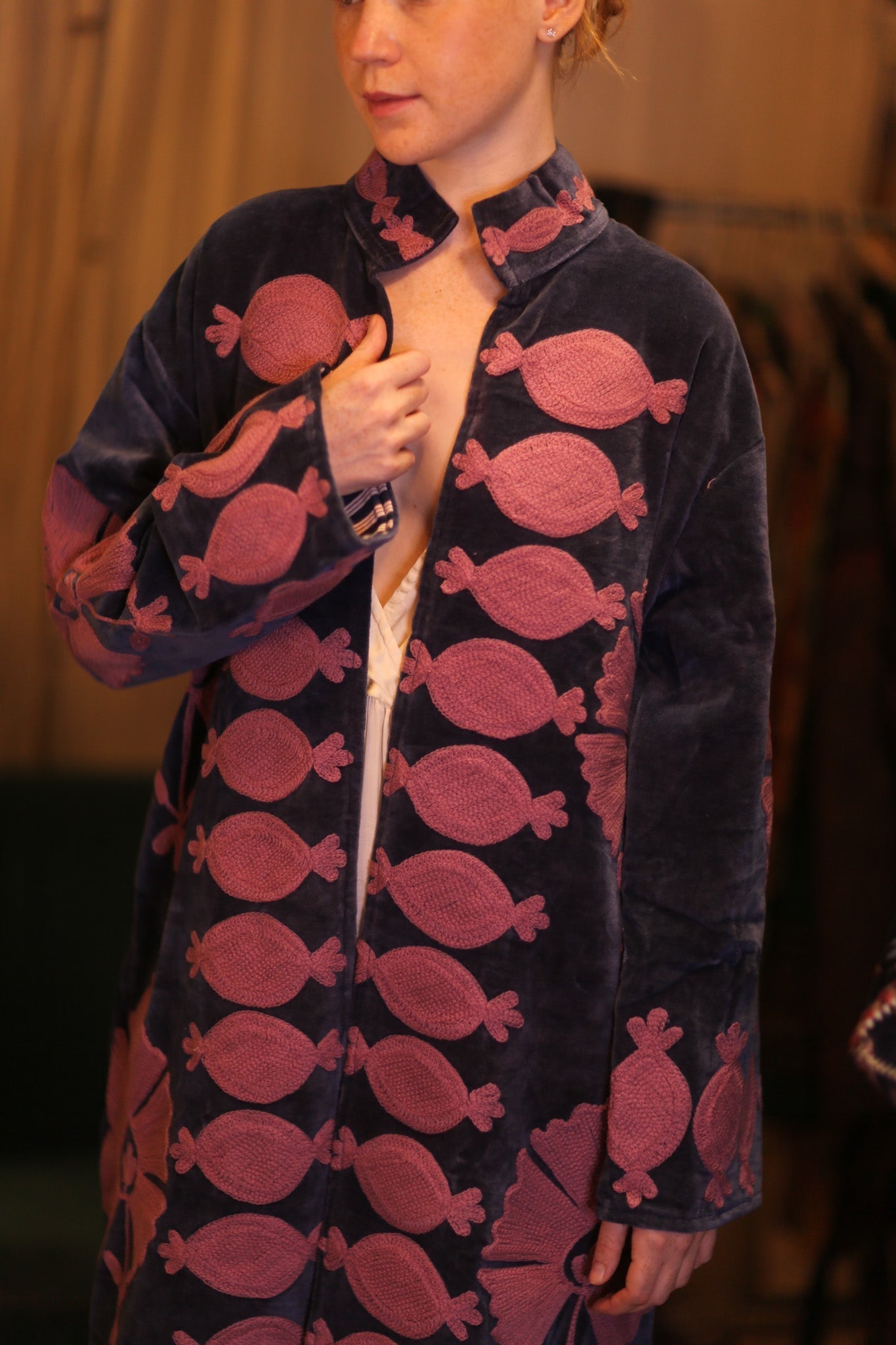 EMBROIDERED VELVET LONG COAT MISCHKA BAYDAR - MOMO STUDIO BERLIN - Berlin Concept Store - sustainable & ethical fashion