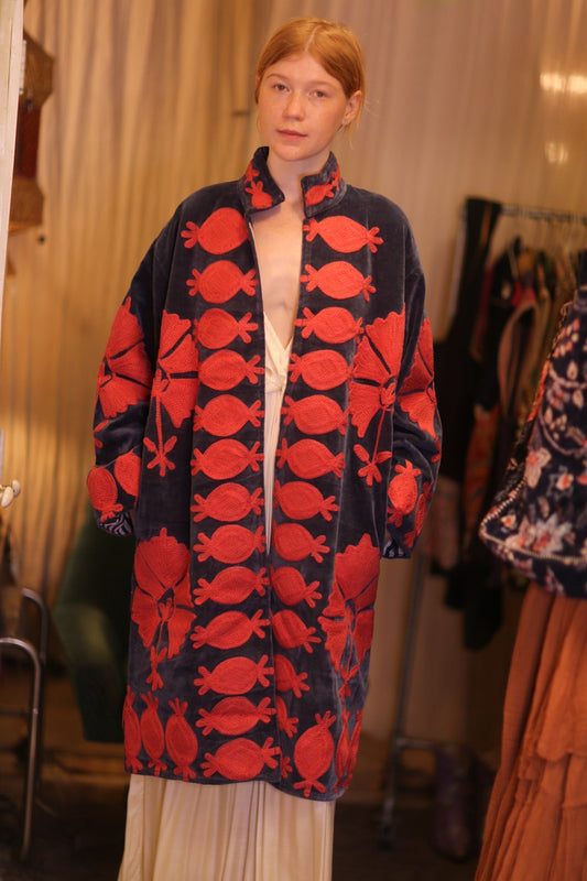 EMBROIDERED VELVET LONG COAT MISCHKA FAYE - MOMO STUDIO BERLIN - Berlin Concept Store - sustainable & ethical fashion