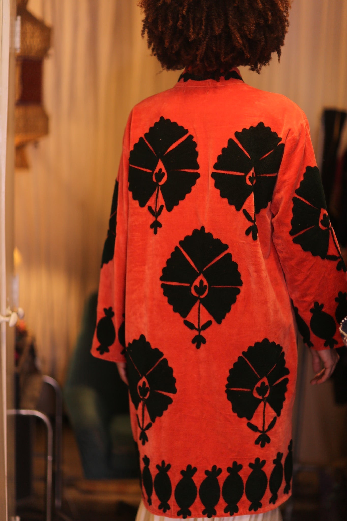 EMBROIDERED VELVET LONG COAT MISCHKA HONEY - MOMO STUDIO BERLIN - Berlin Concept Store - sustainable & ethical fashion