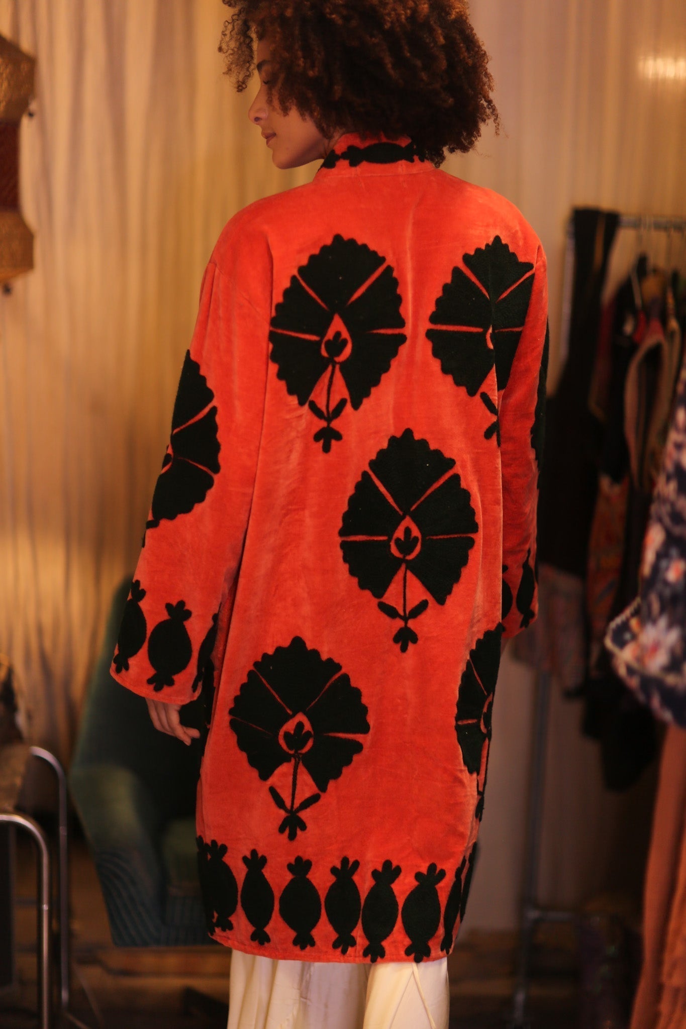 EMBROIDERED VELVET LONG COAT MISCHKA HONEY - MOMO STUDIO BERLIN - Berlin Concept Store - sustainable & ethical fashion