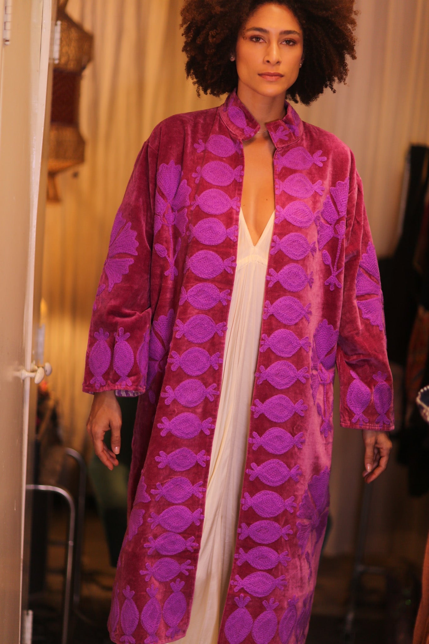 EMBROIDERED VELVET LONG COAT MISCHKA MAYA - MOMO STUDIO BERLIN - Berlin Concept Store - sustainable & ethical fashion