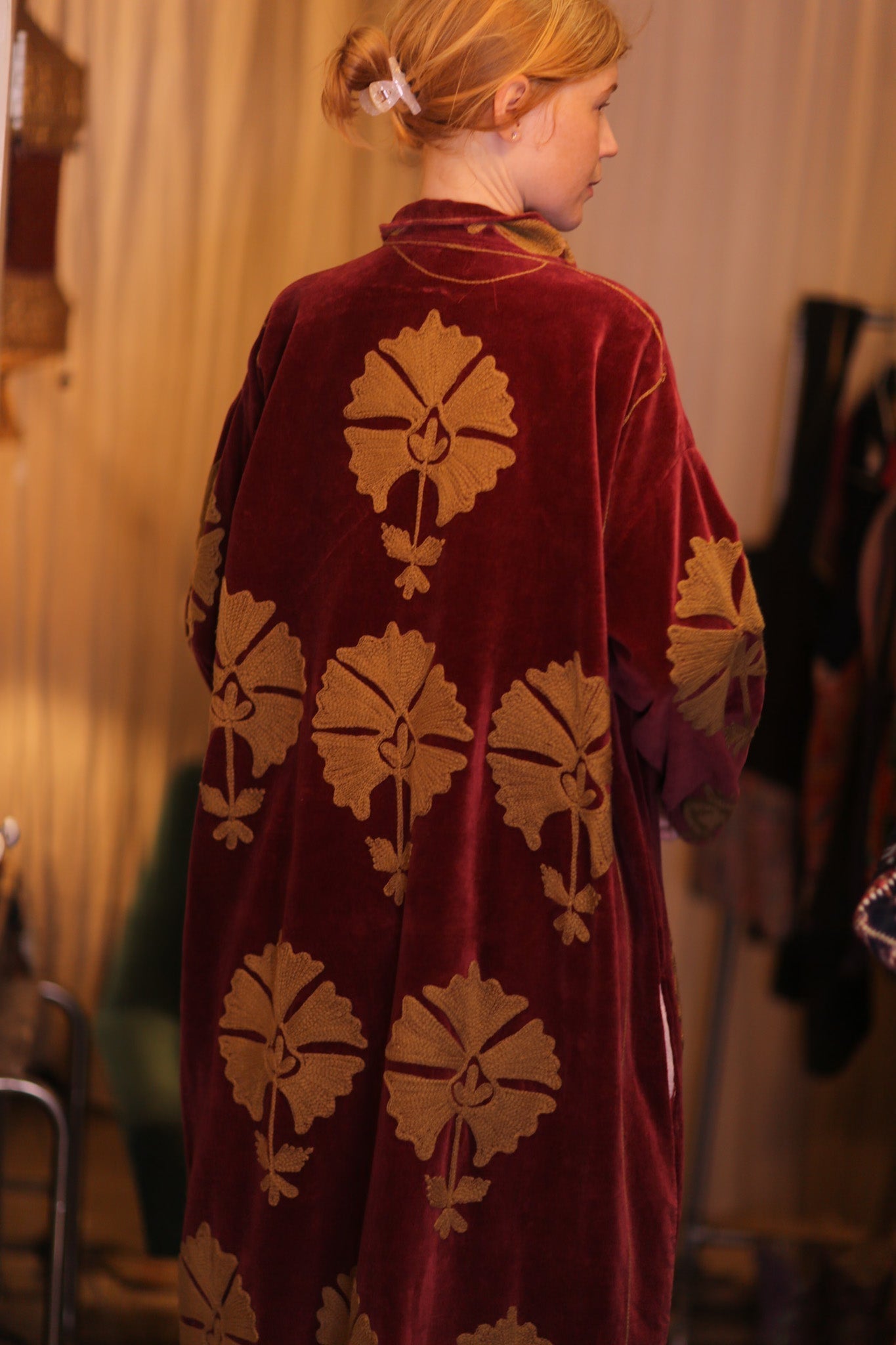 EMBROIDERED VELVET LONG COAT MISCHKA NFAI - MOMO STUDIO BERLIN - Berlin Concept Store - sustainable & ethical fashion