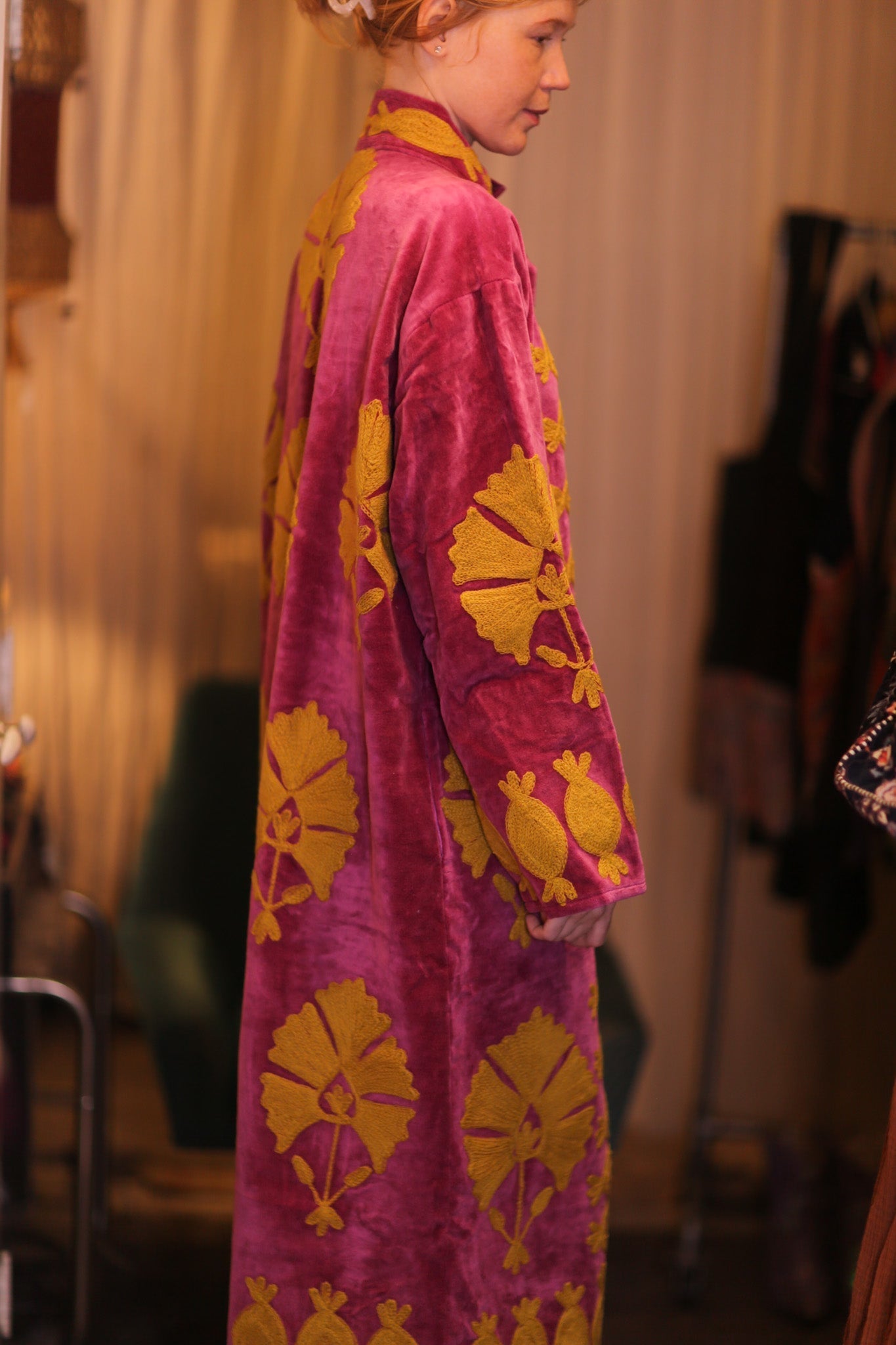 EMBROIDERED VELVET LONG COAT MISCHKA SHWEPAN - MOMO STUDIO BERLIN - Berlin Concept Store - sustainable & ethical fashion